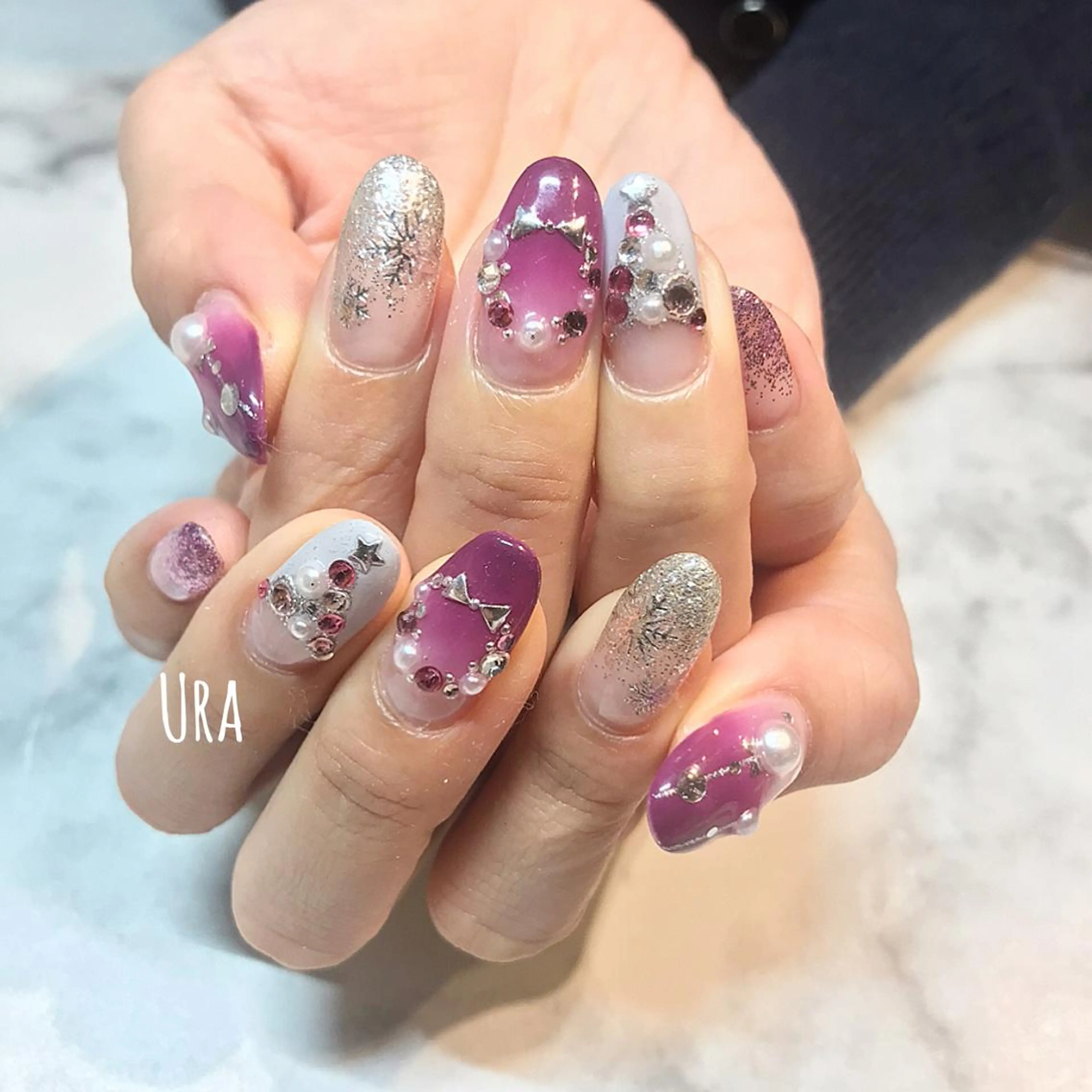 ネイル UrakoNail 《nail》のネイルデザイン