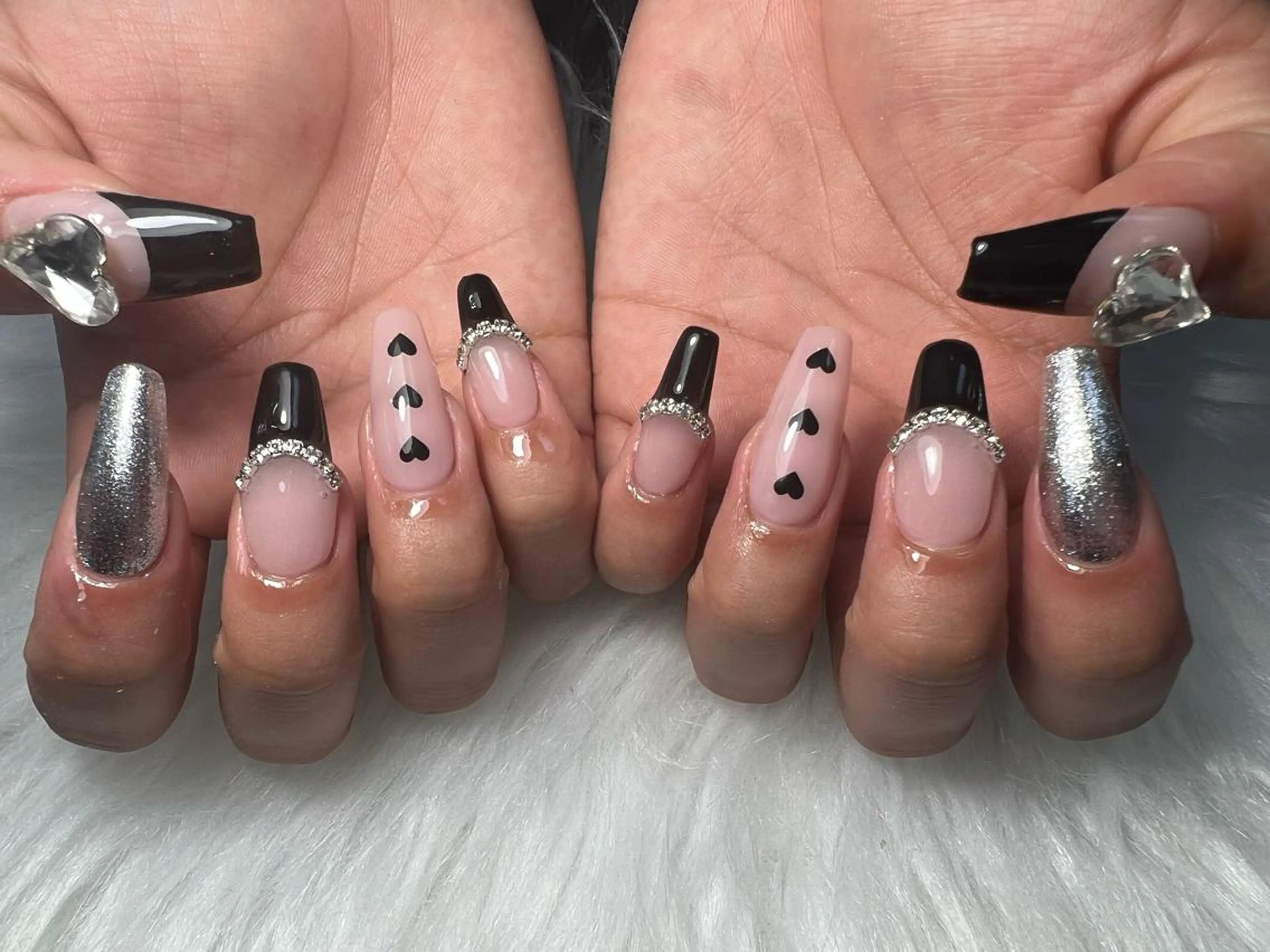 ネイル ハンドネイル Mana‪ ‪·͜· ❤︎‬のネイルデザイン