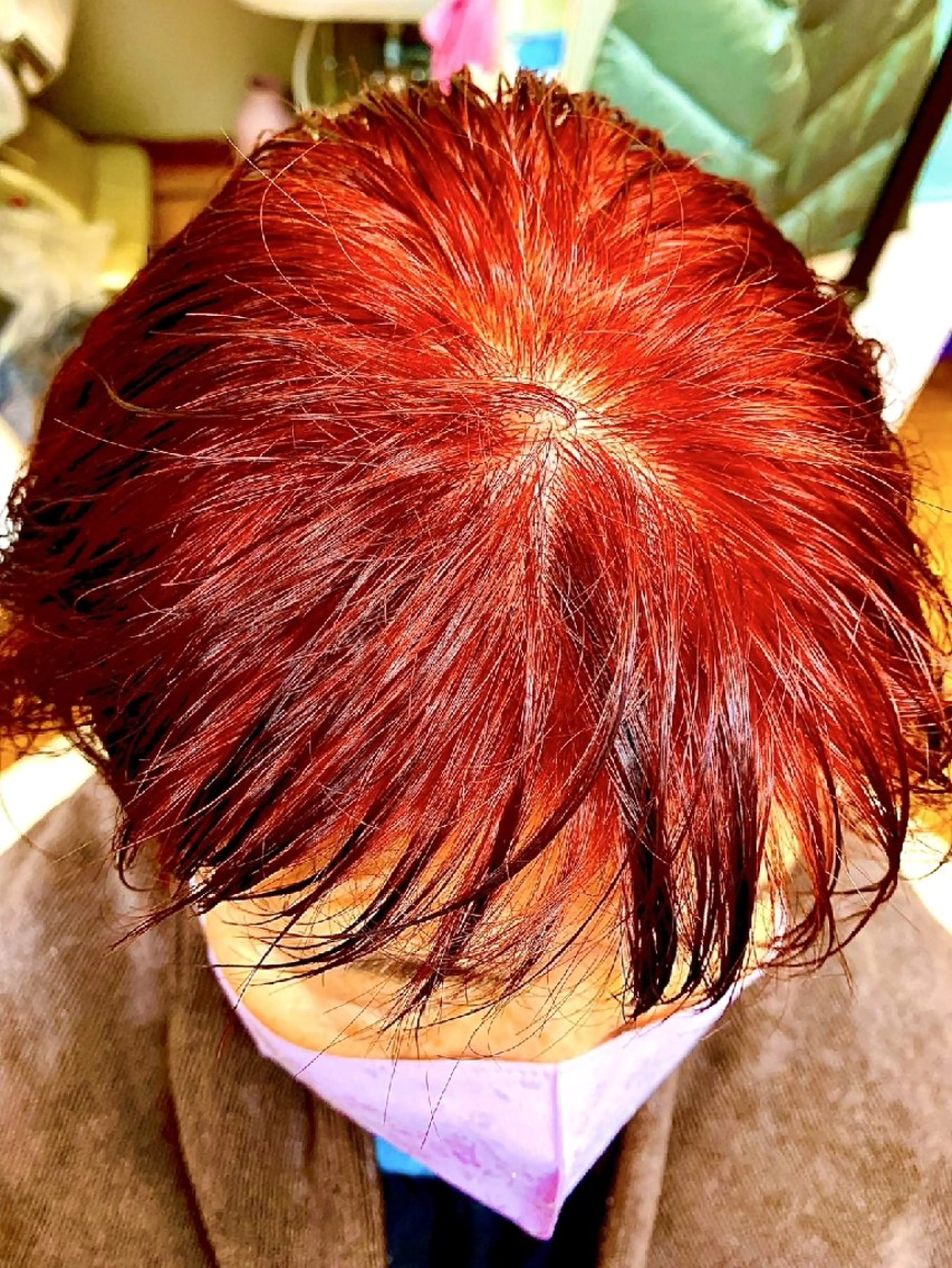 大人気色❤️グレーヘアーに映える💗トレンド色ヘナカラーの写真