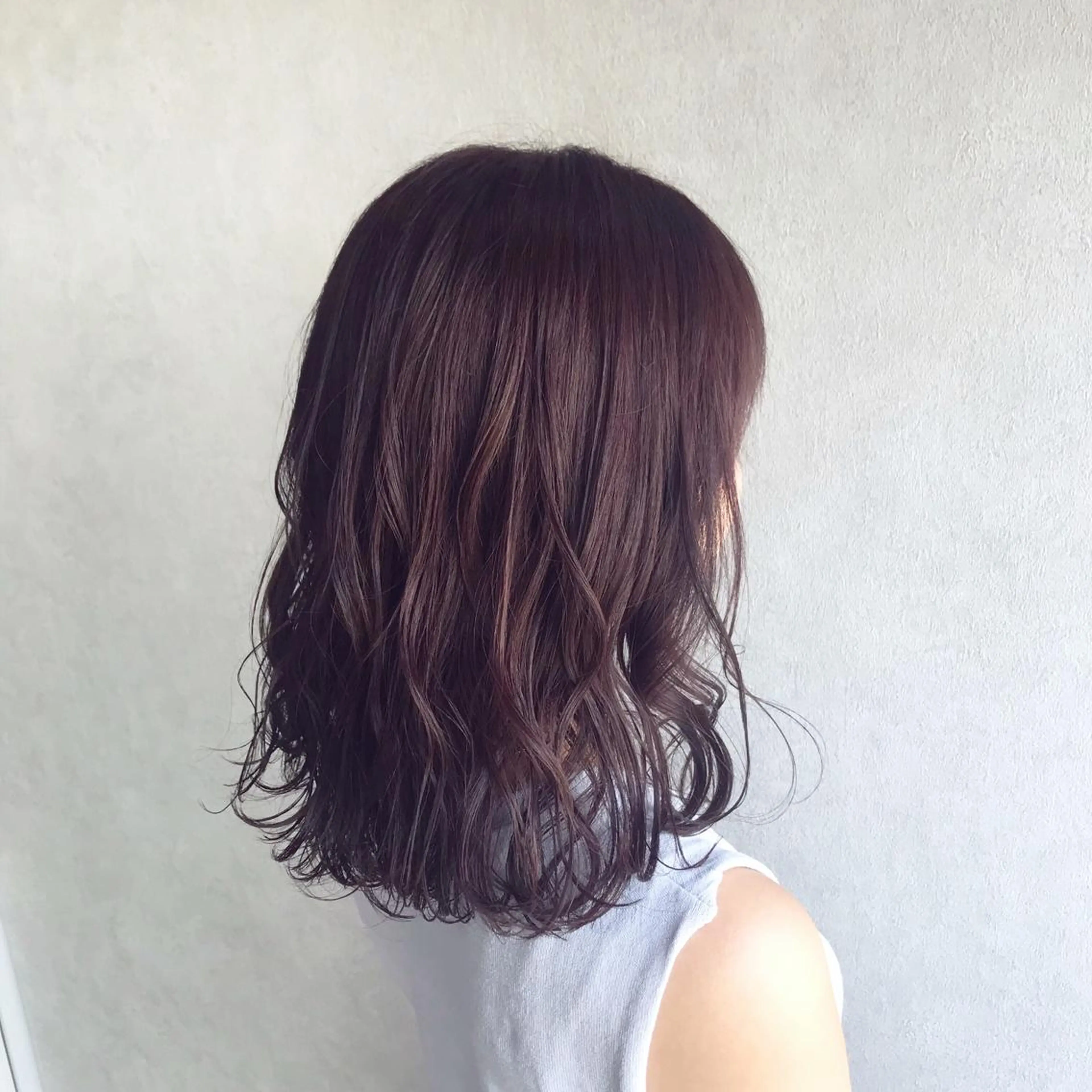 ミディアム アッシュ カット ヘアカラー AMELE所属・店長【似合わせヘア】 前杉健太のヘアスタイル