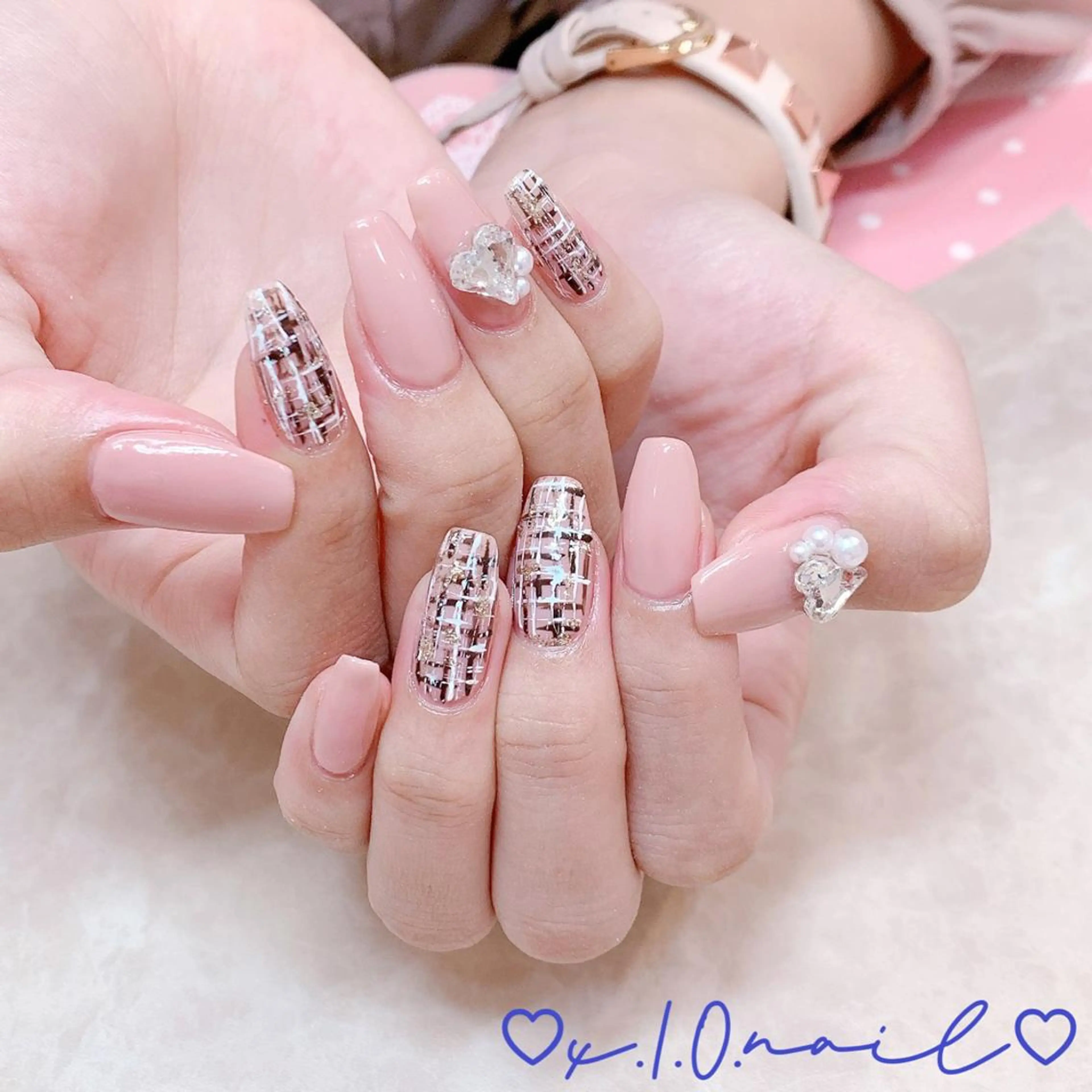 ネイル アニマル柄 アートネイル ニュアンスネイル ネイルチップ ハンドネイル x.1.0.nail ♡Cのネイルデザイン