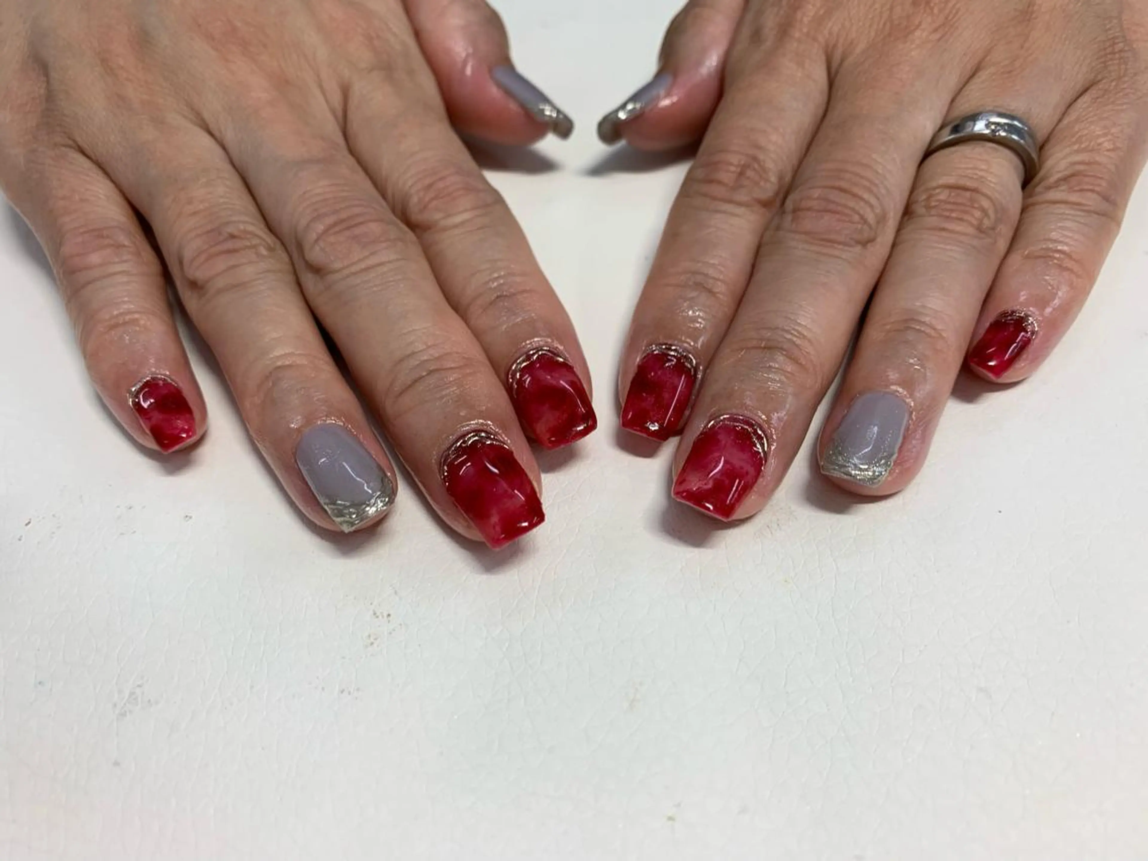 ネイル Mule Beauty Salon所属・ミュール ビューティーサロンのネイルデザイン