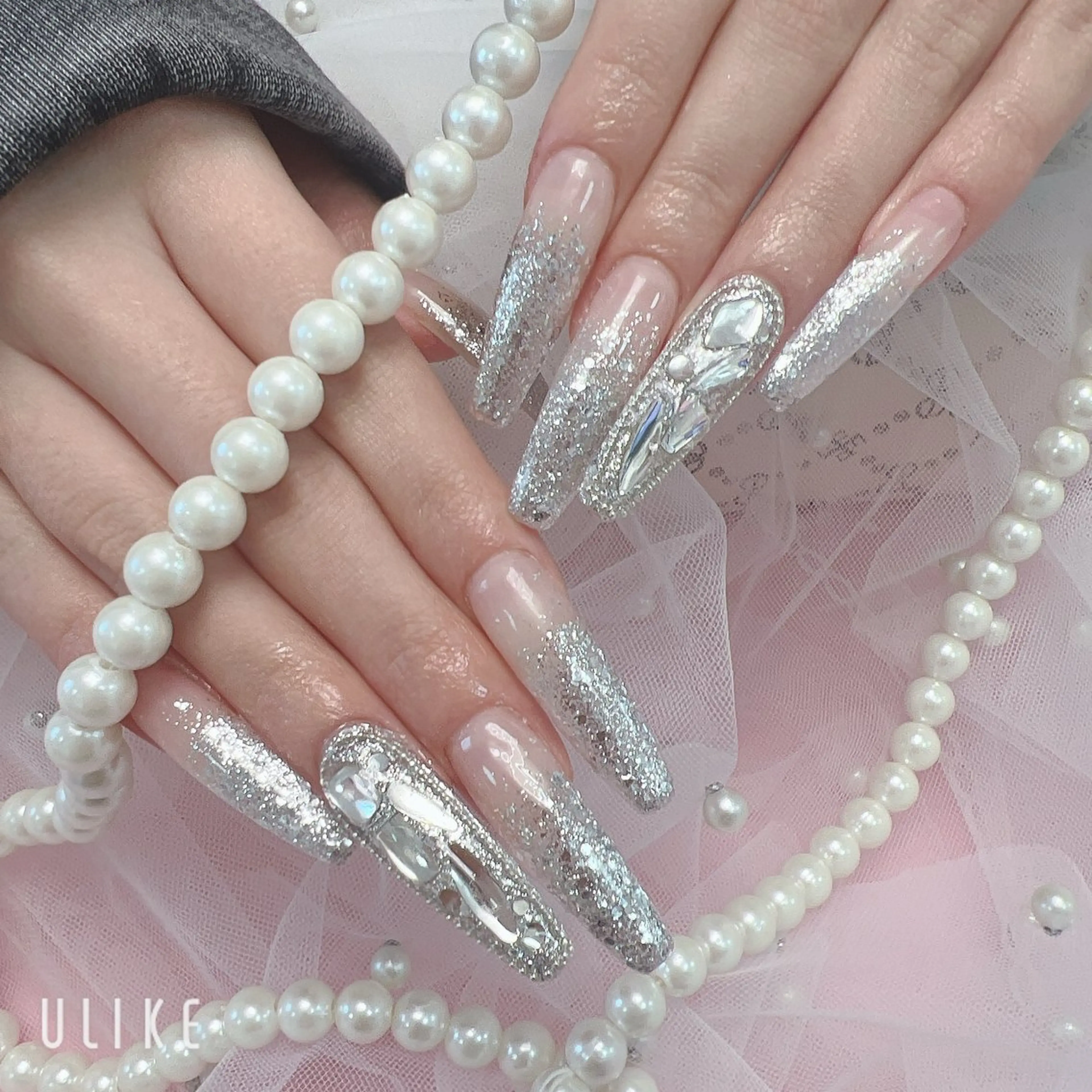 ネイル アートネイル チークネイル 成人式 長さ出し フレンチネイル ハンドネイル フットネイル ハンドケア YK Rinのネイルデザイン