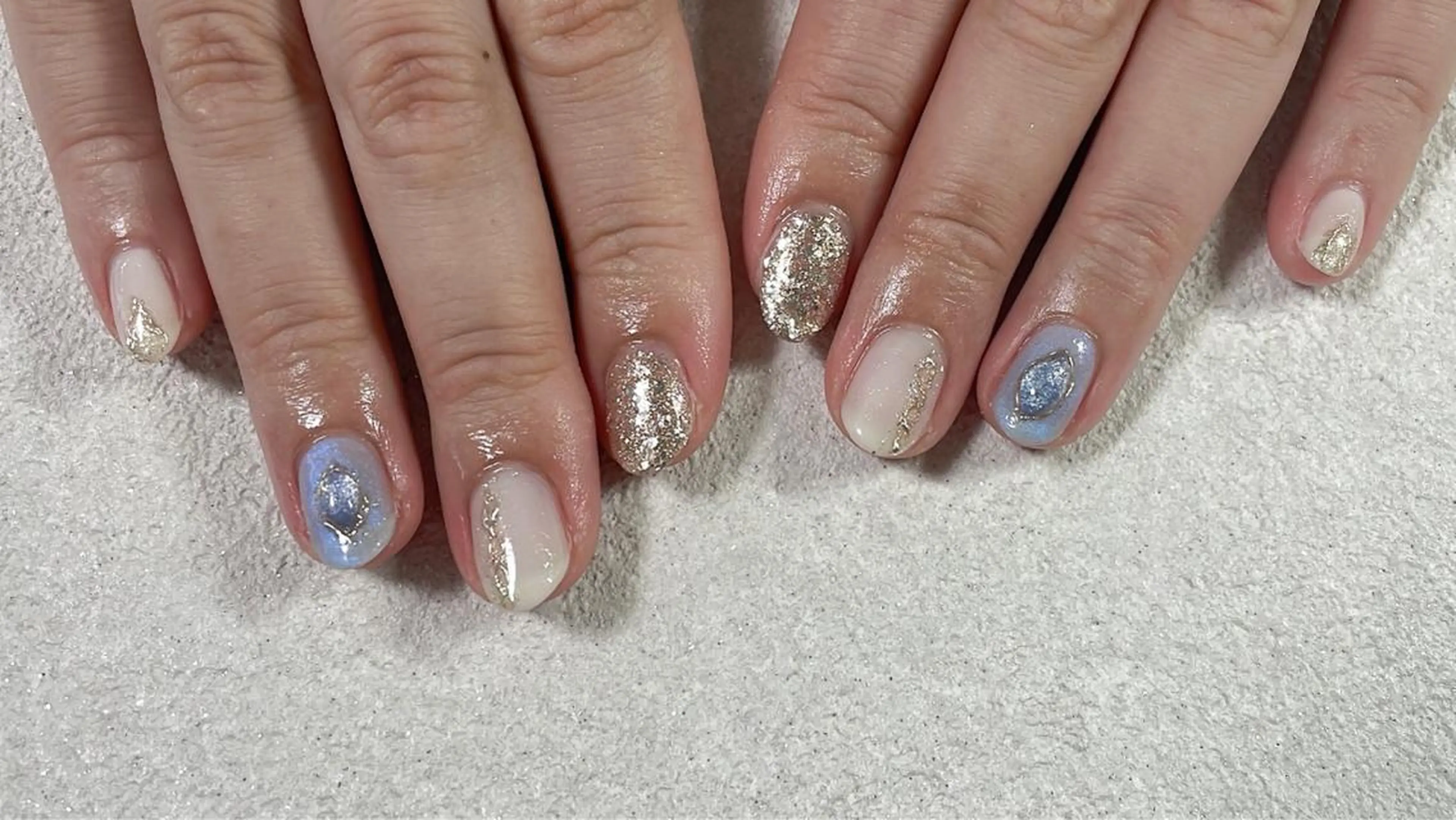 ネイル オーロラネイル フラワーネイル フットネイル フレンチネイル ジェルネイル kikinail 溝の口のネイルデザイン