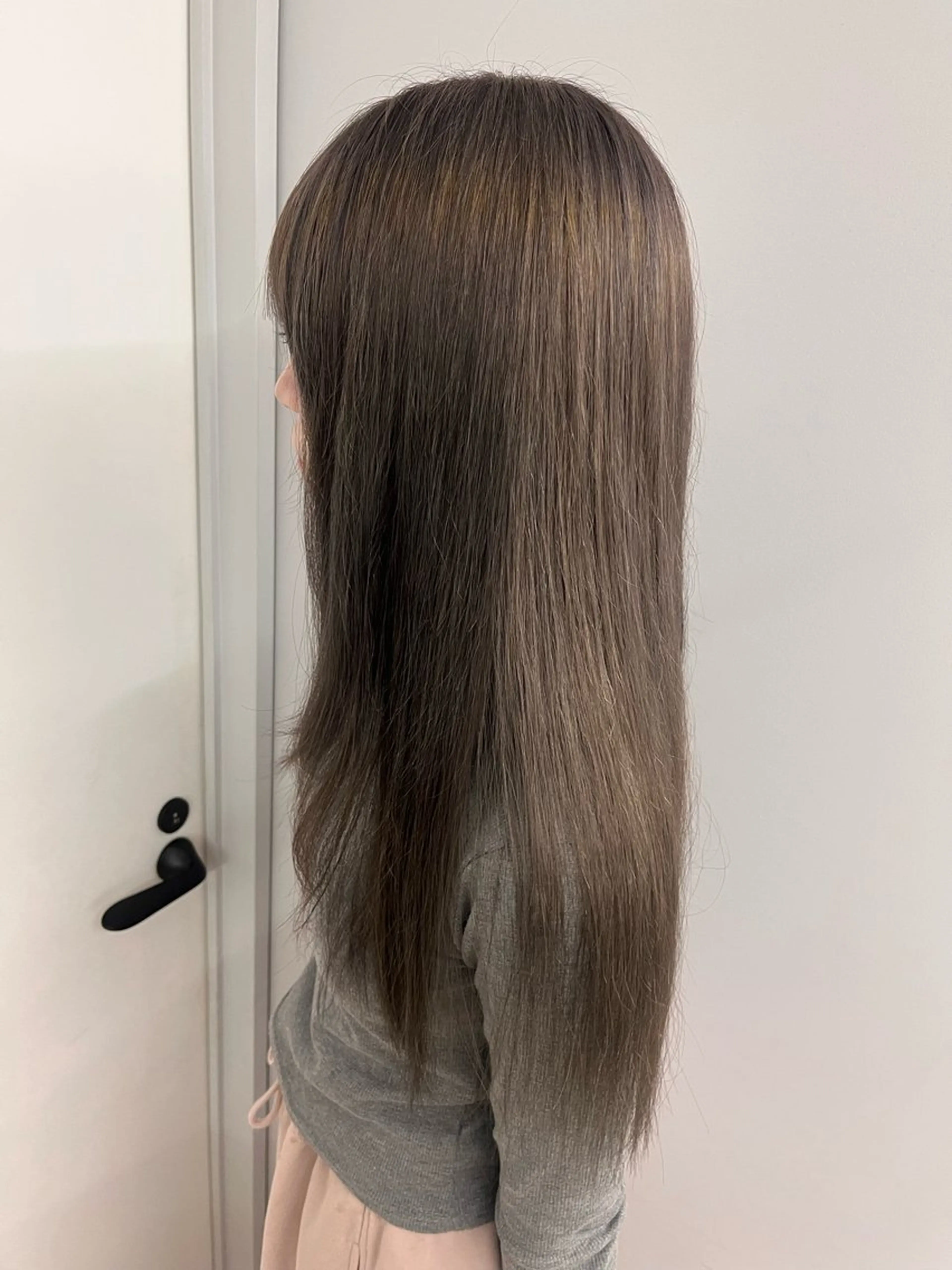 カラー koiki🪿 ナチュラルニュアンスのヘアスタイル