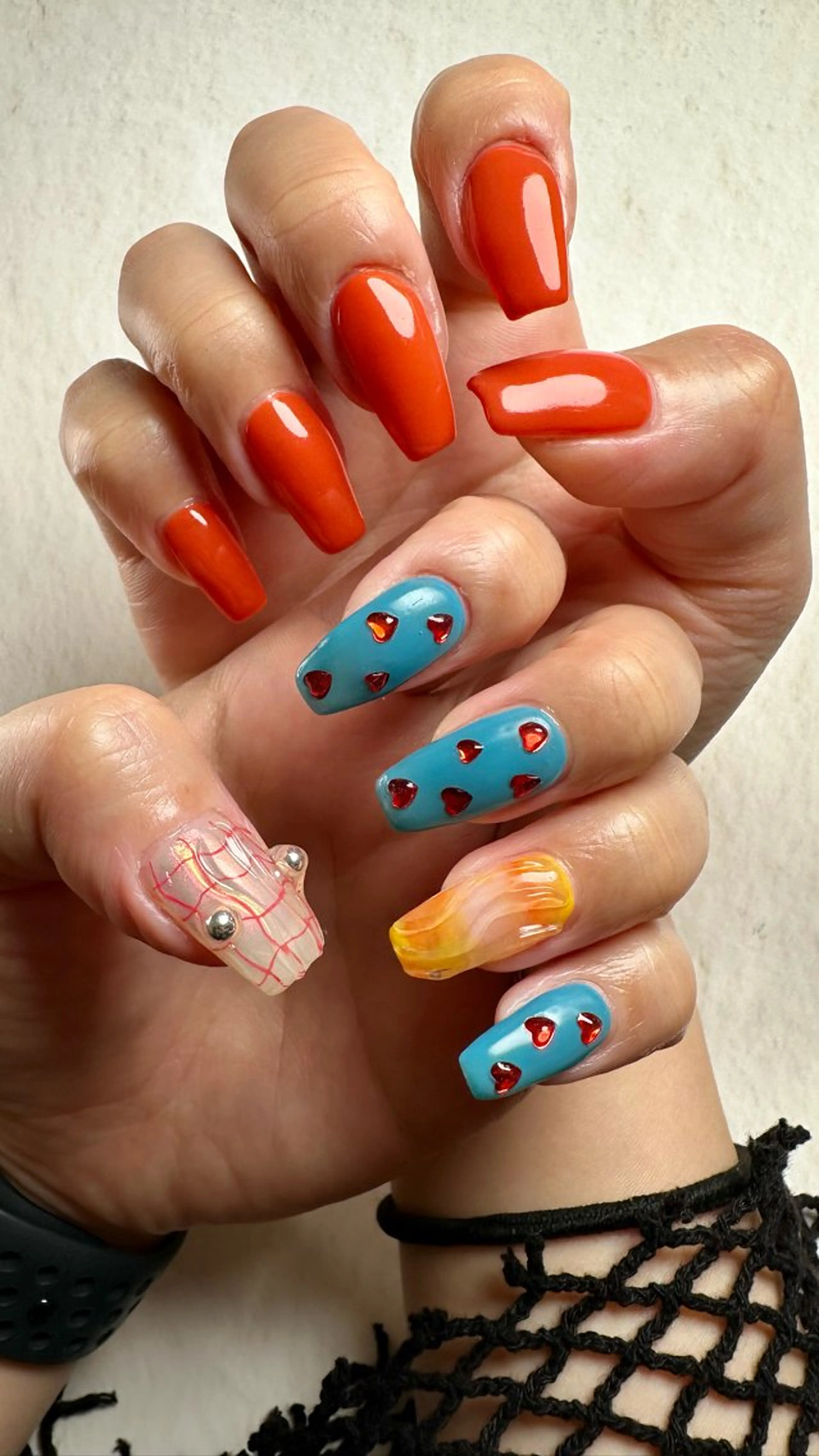 ネイル ニュアンスネイル ハンドネイル ハンドケア Atelier Ariのネイルデザイン