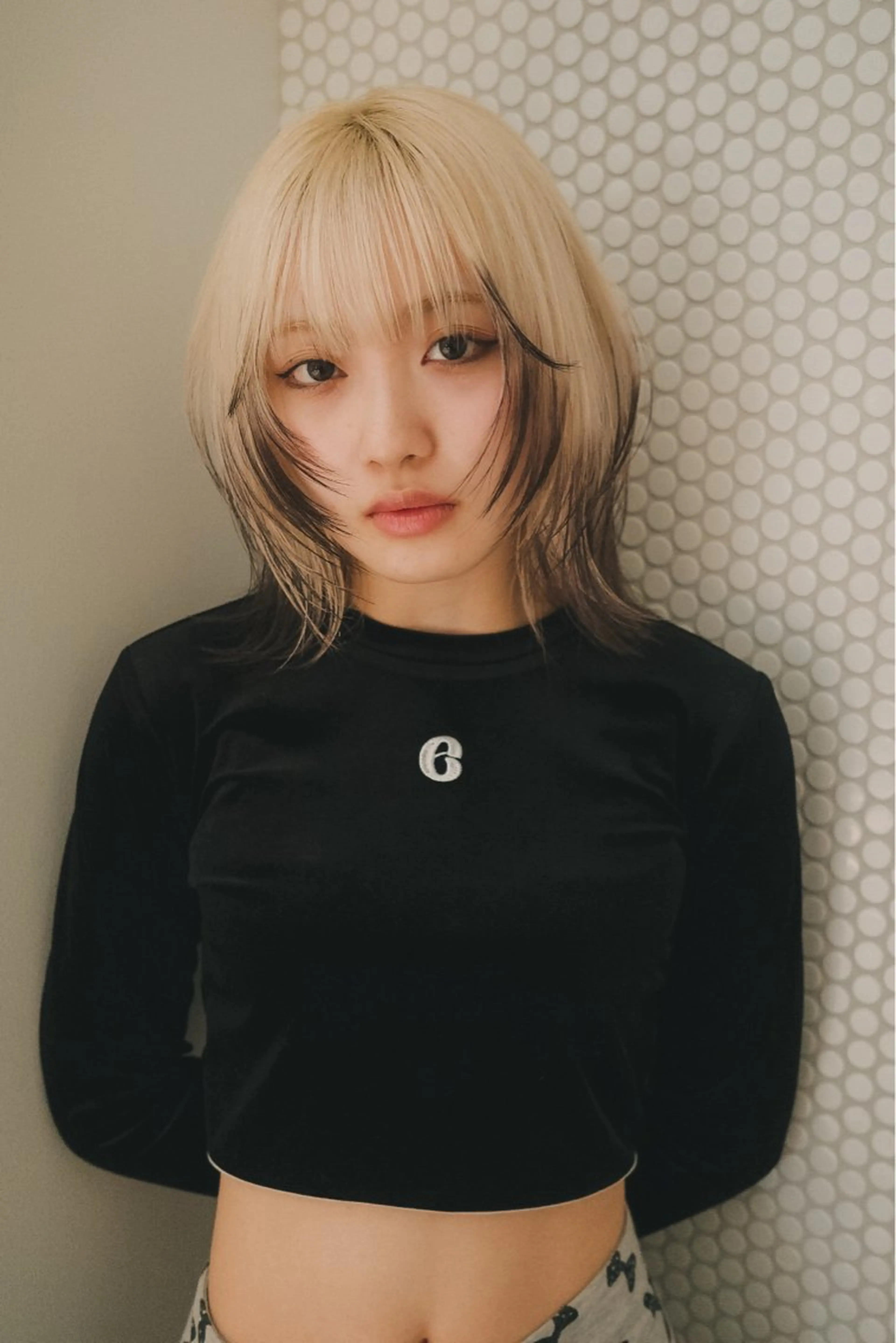 ミディアム カラー ボブレイヤー 抜きっぱなしブロンド ブロンド デザインカラー ボブ カット ヘアカラー トリートメント レイヤー/ウルフ/ ハッシュカット/ダイのヘアスタイル