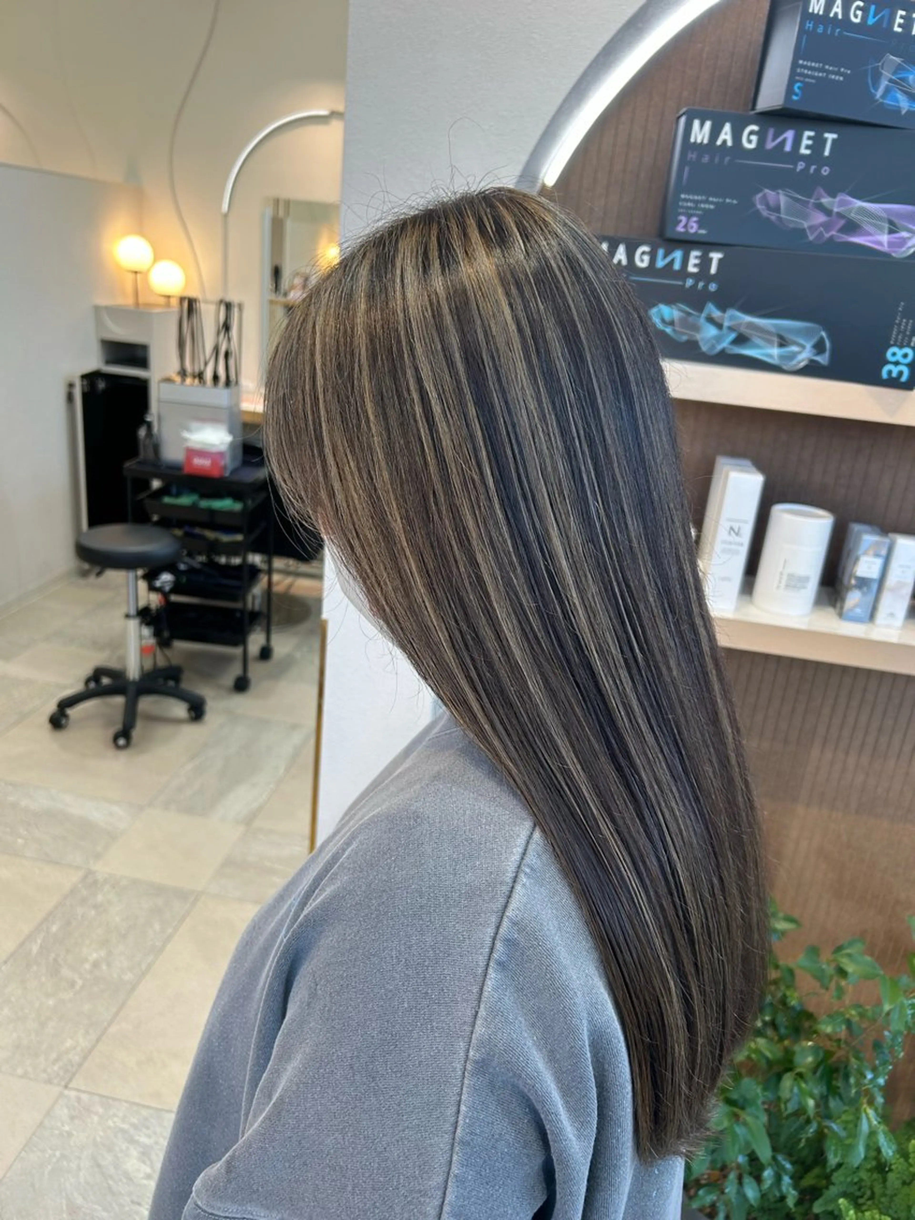 ロング ハイライト トリートメント roan宗像店所属・roan宗像店 HIROMIのヘアスタイル