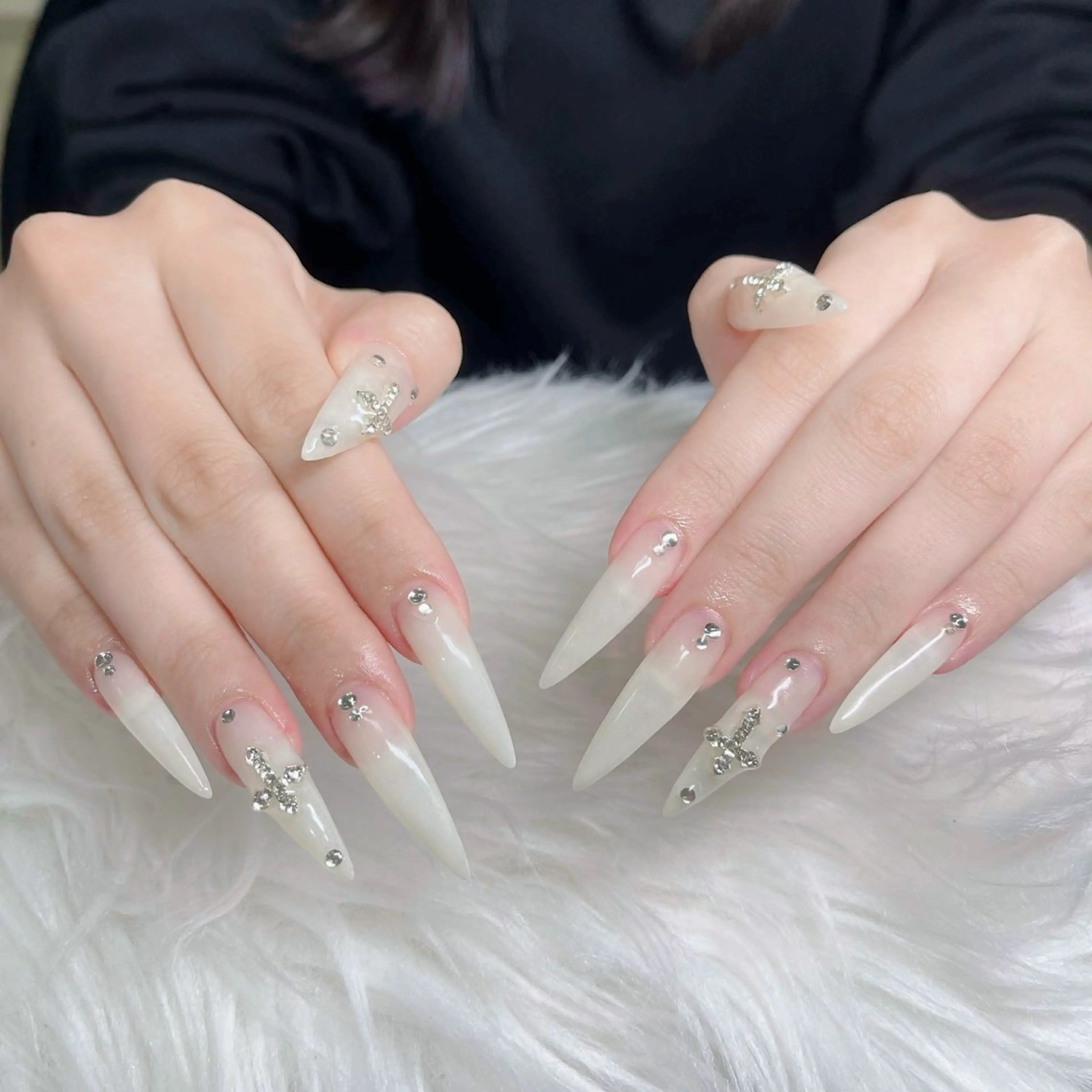 ネイル フットネイル フレンチネイル グラデーション 韓国ネイル ロングネイル ハンドネイル Hani Nail Salonのネイルデザイン