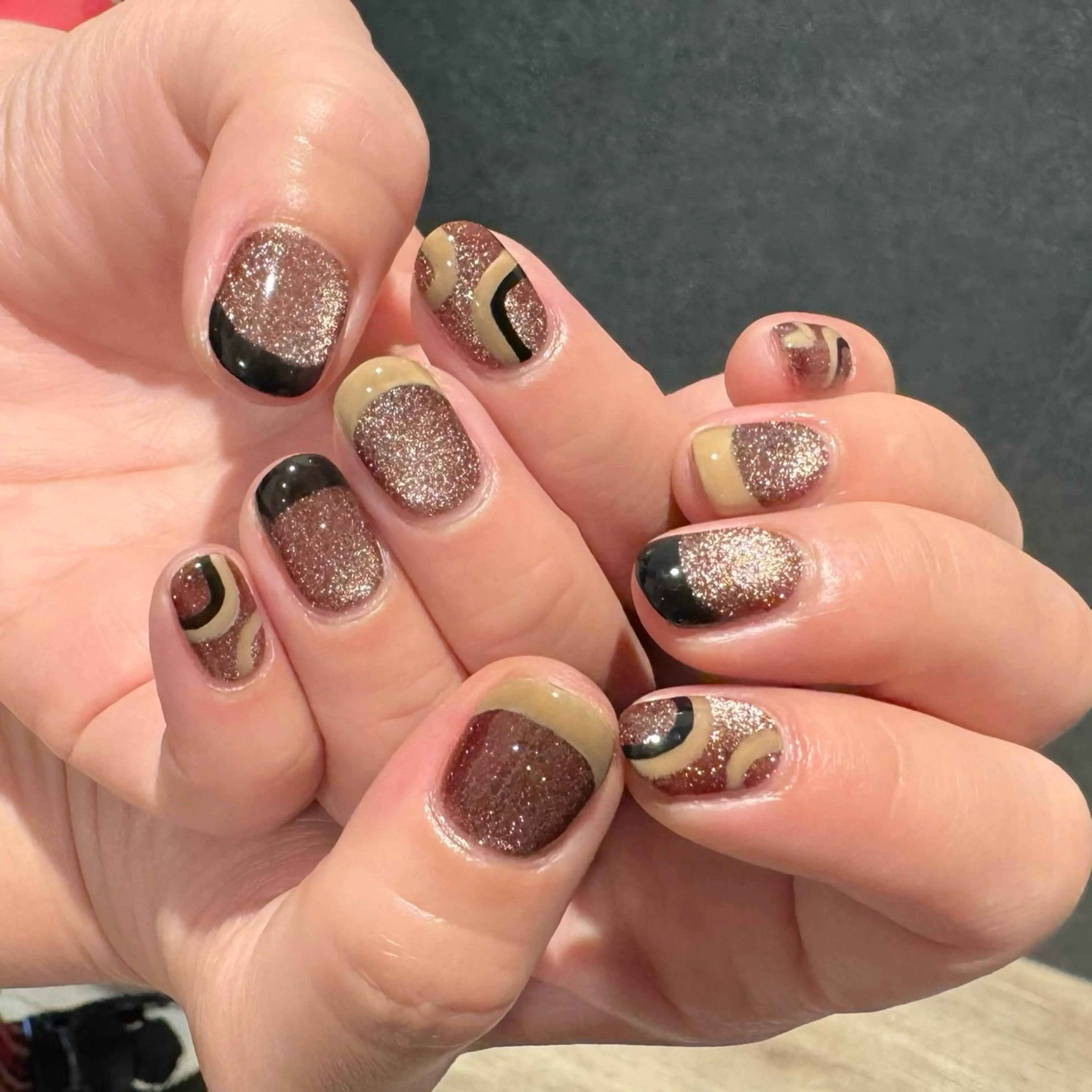 ネイル ハンドネイル EARTH浦添店 村吉のネイルデザイン