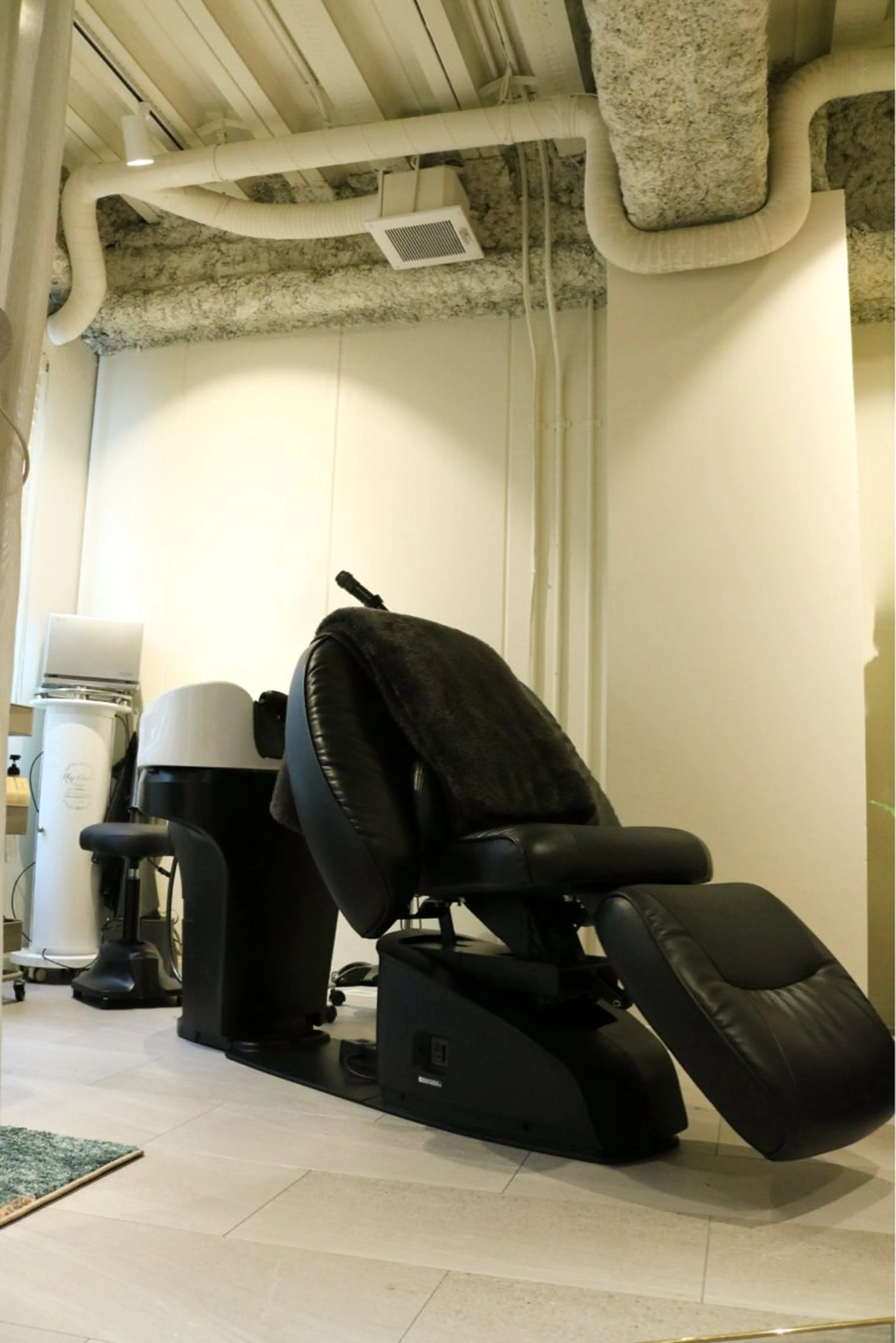 クリームバス&ヘッドスパ Nalu所属・頭皮コリ改善ハリ艶髪 ヘッドスパNaluのエステ・リラクイメージ