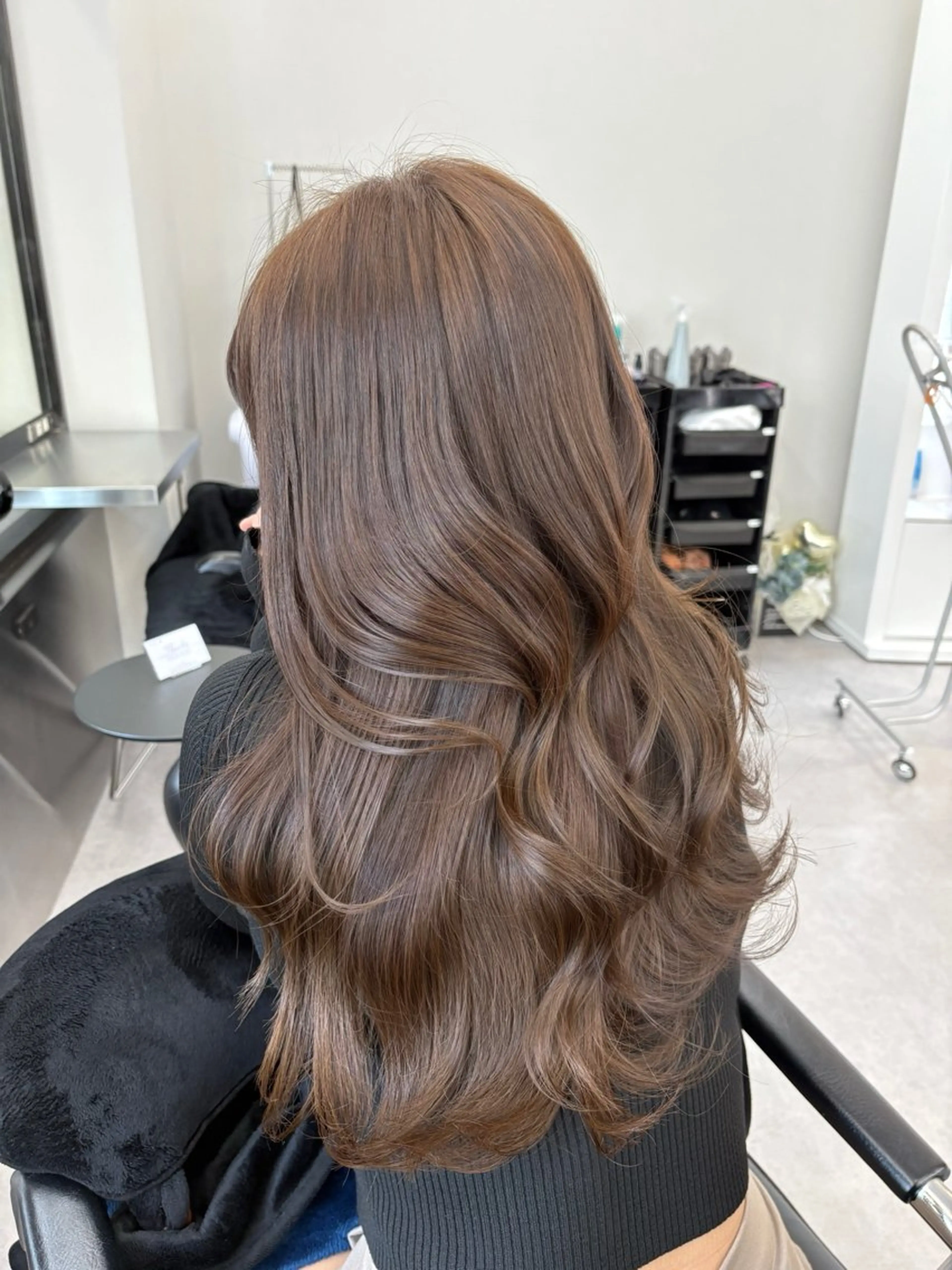 ロング カット ヘアカラー 堀江/透明感 ベージュ/白川幸太のヘアスタイル