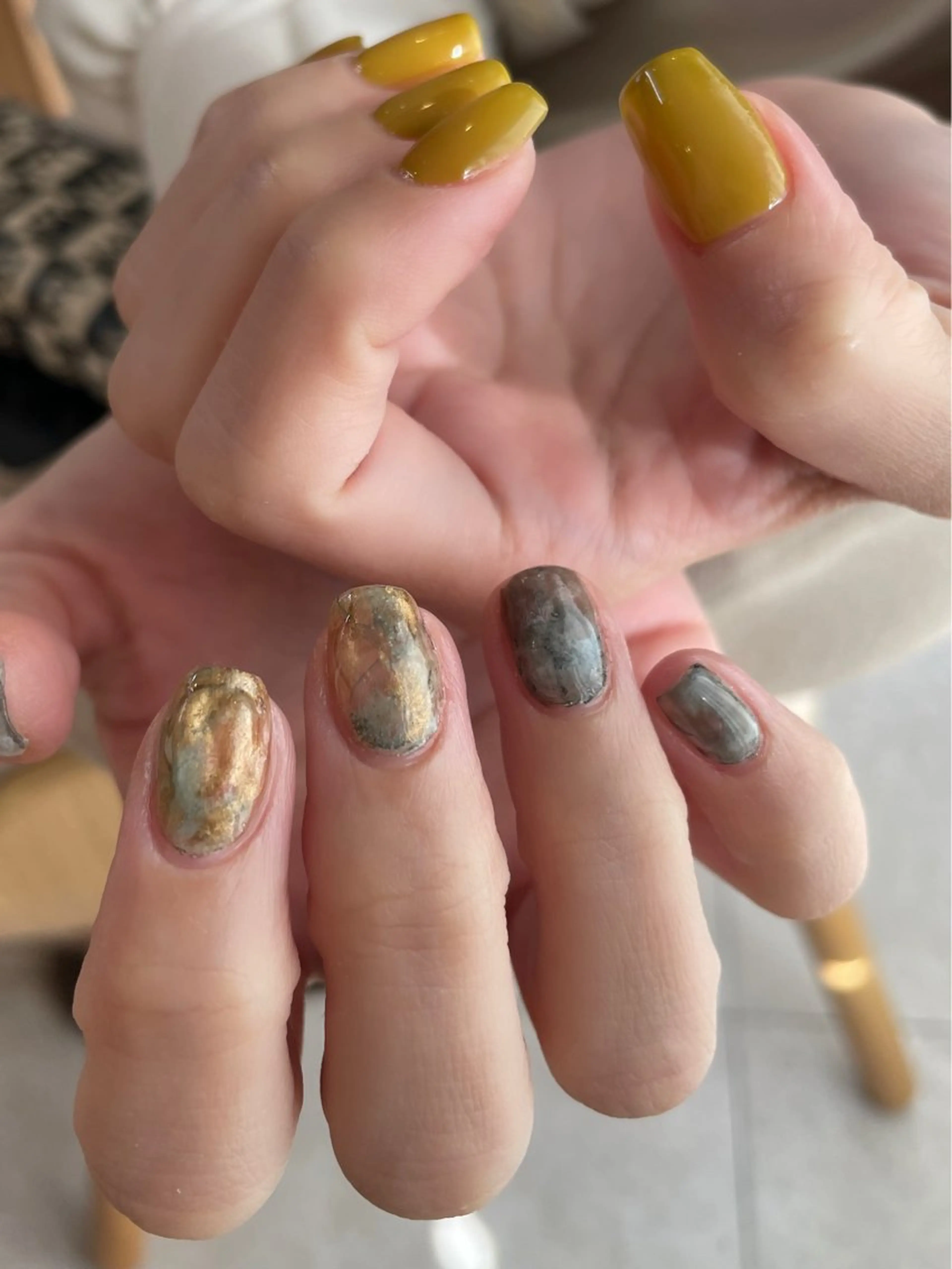 ネイル ニュアンスネイル ワンカラーネイル ハンドネイル "achoe" コエ HARUNAのネイルデザイン