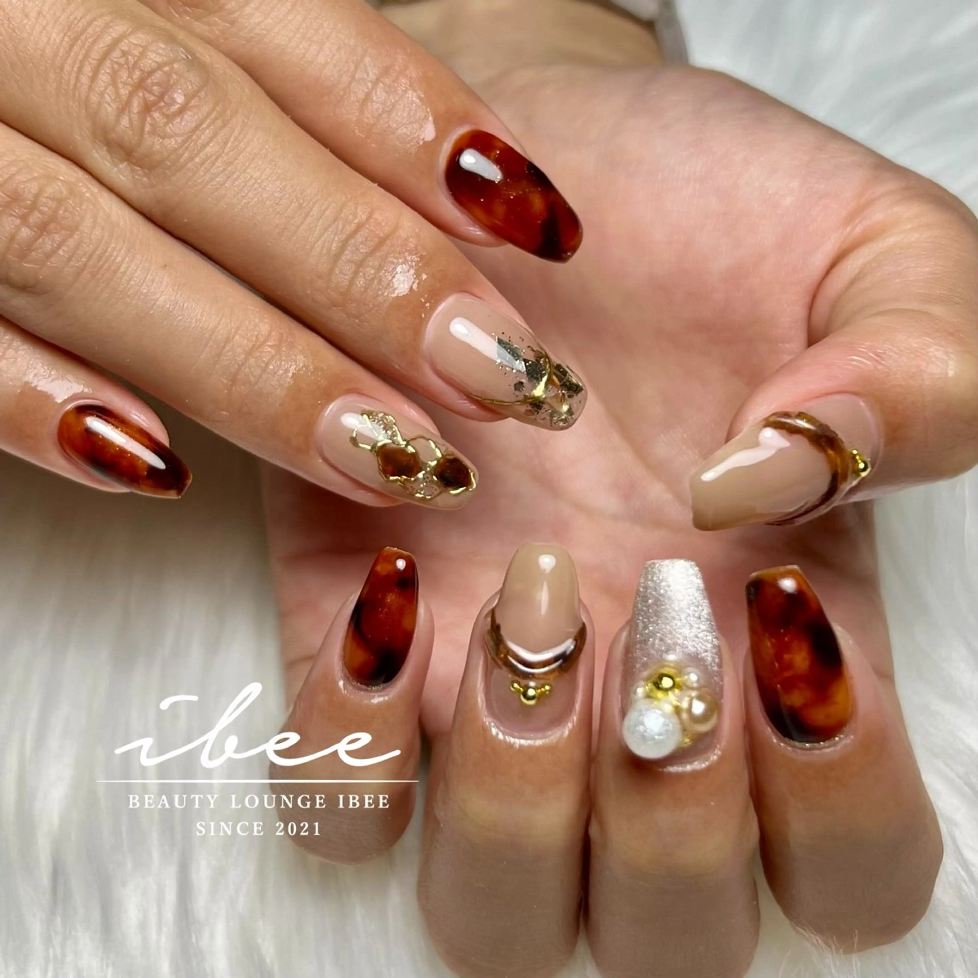 ネイル ハンドネイル ibee nail 🤍yumiのネイルデザイン