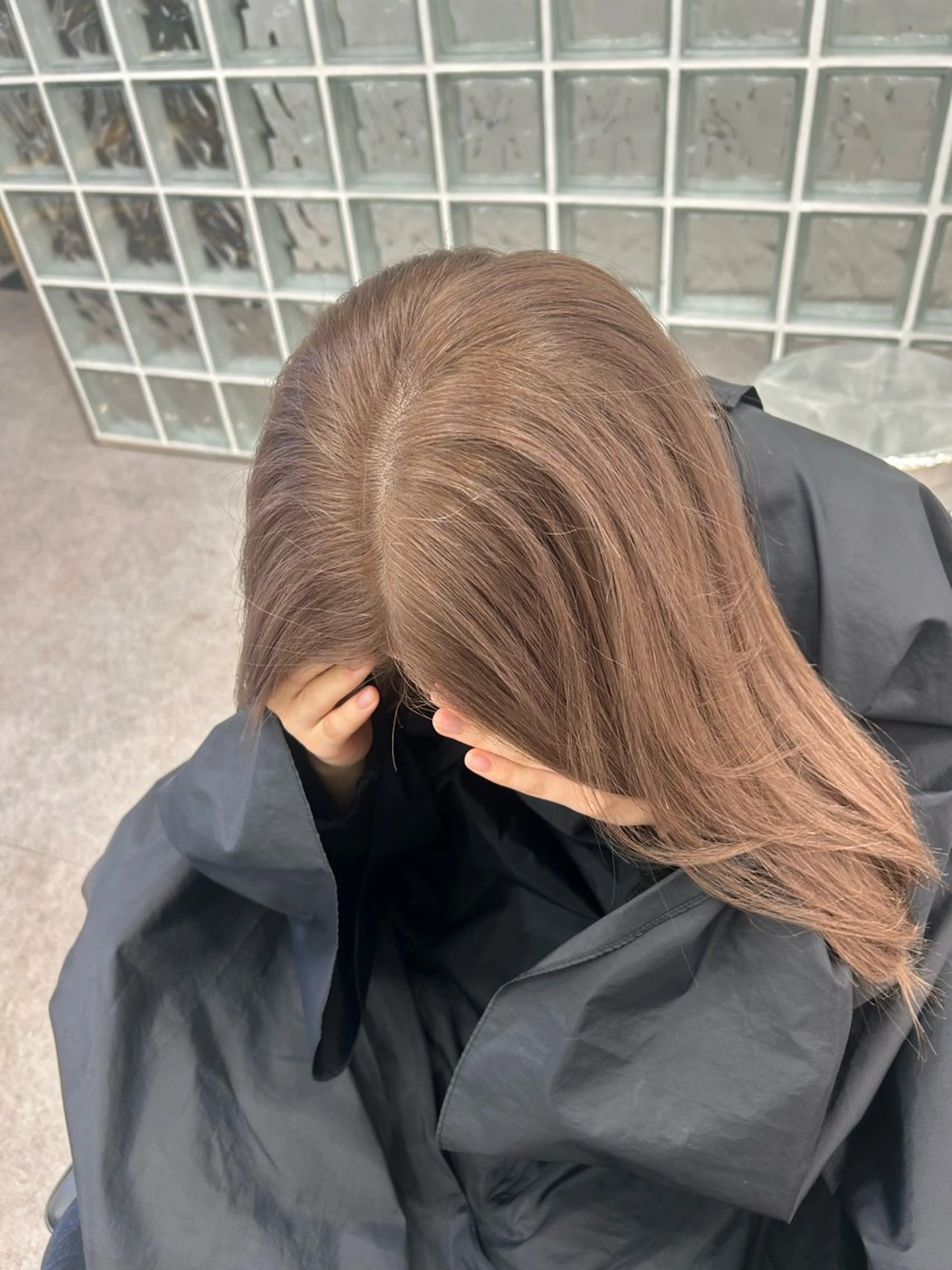 セミロング カラー ブリーチ ケアブリーチ ハイトーンカラー トリートメント ヘアカラー ミルクティーベージュ /sara💛のヘアスタイル