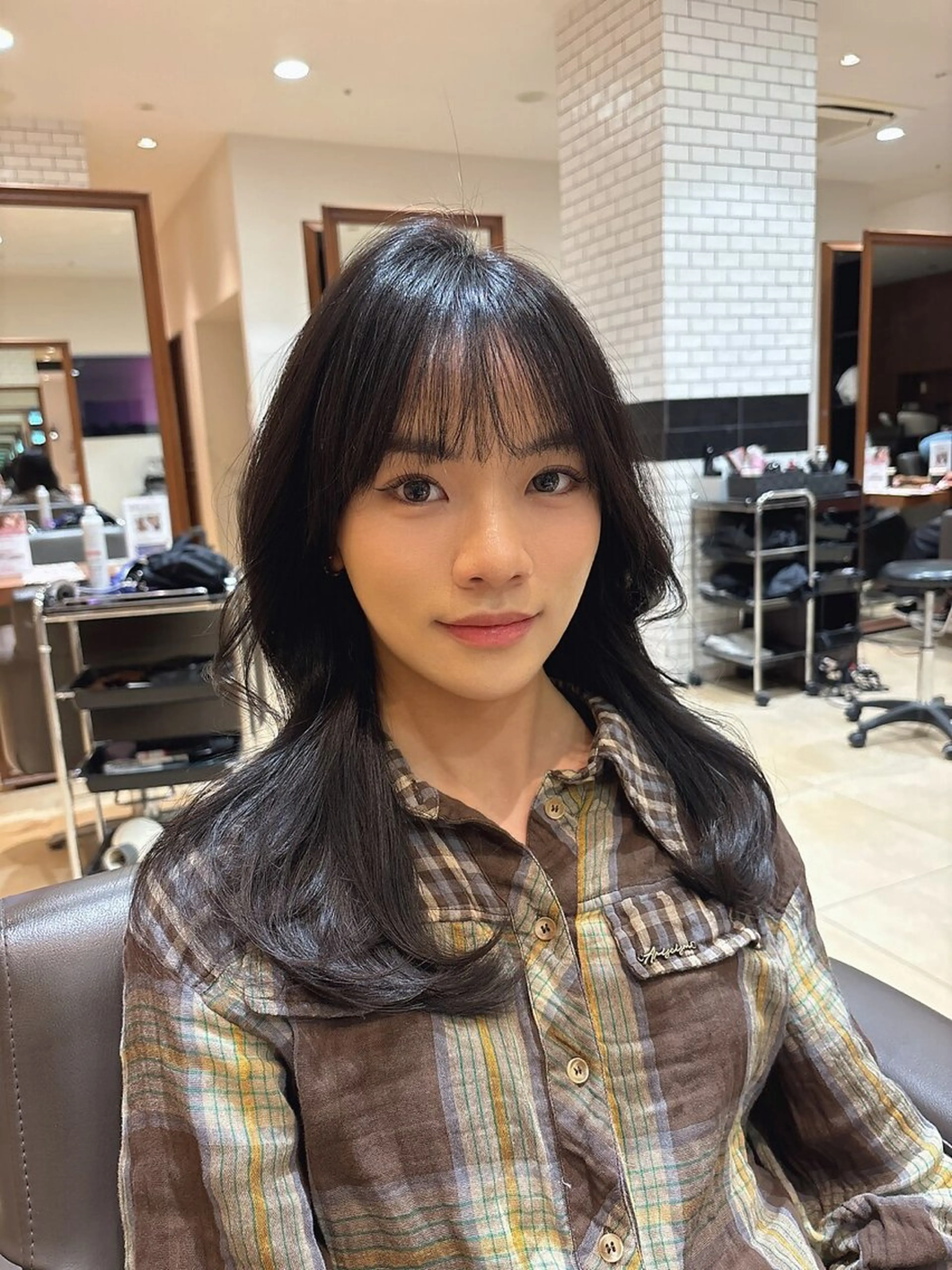 ミディアム カット トリートメント Maison髪質改善 レイヤー/三宮のヘアスタイル