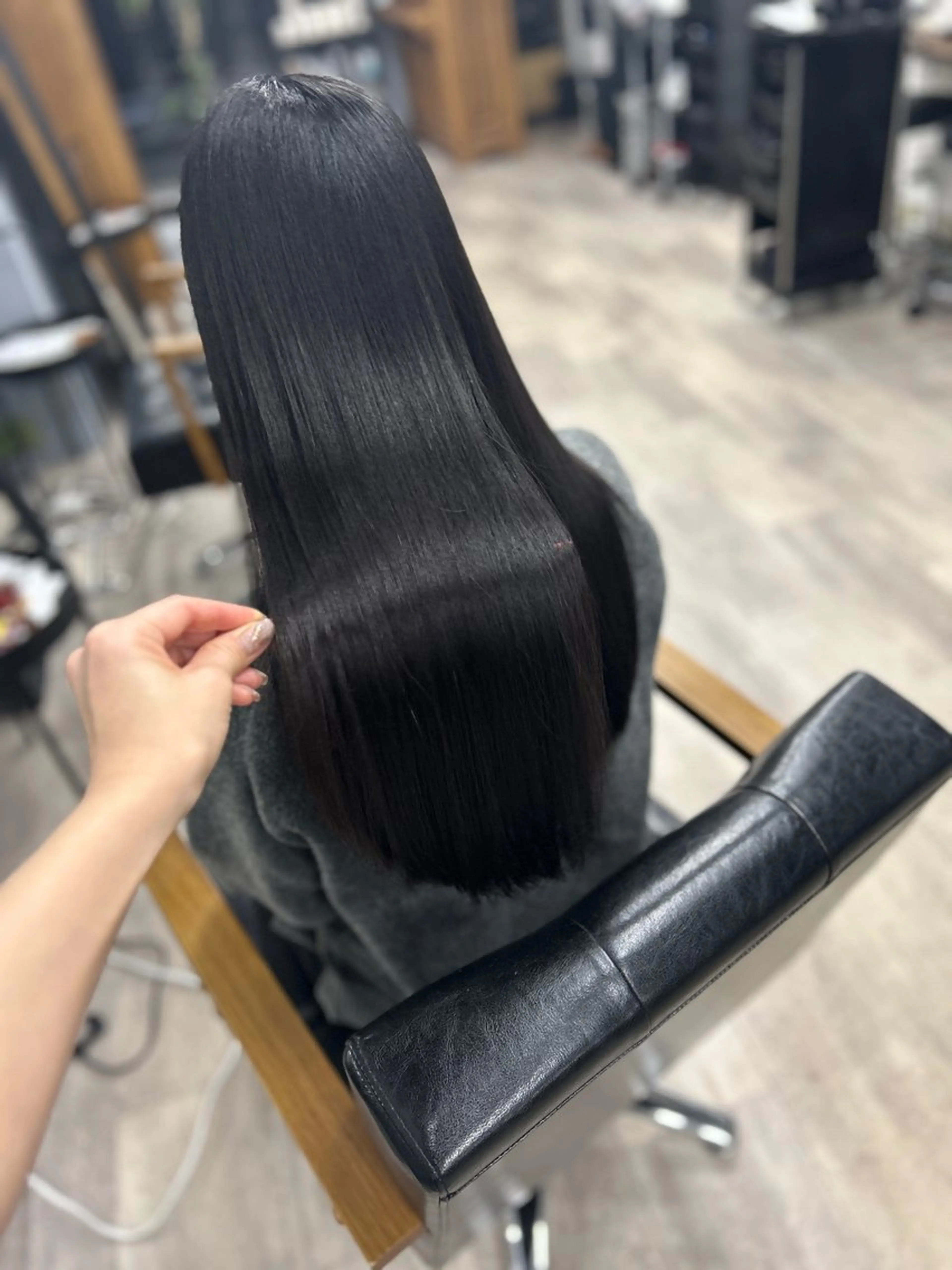 ロング darts所属・髪質改善･烏丸💠 KAREN💠のヘアスタイル