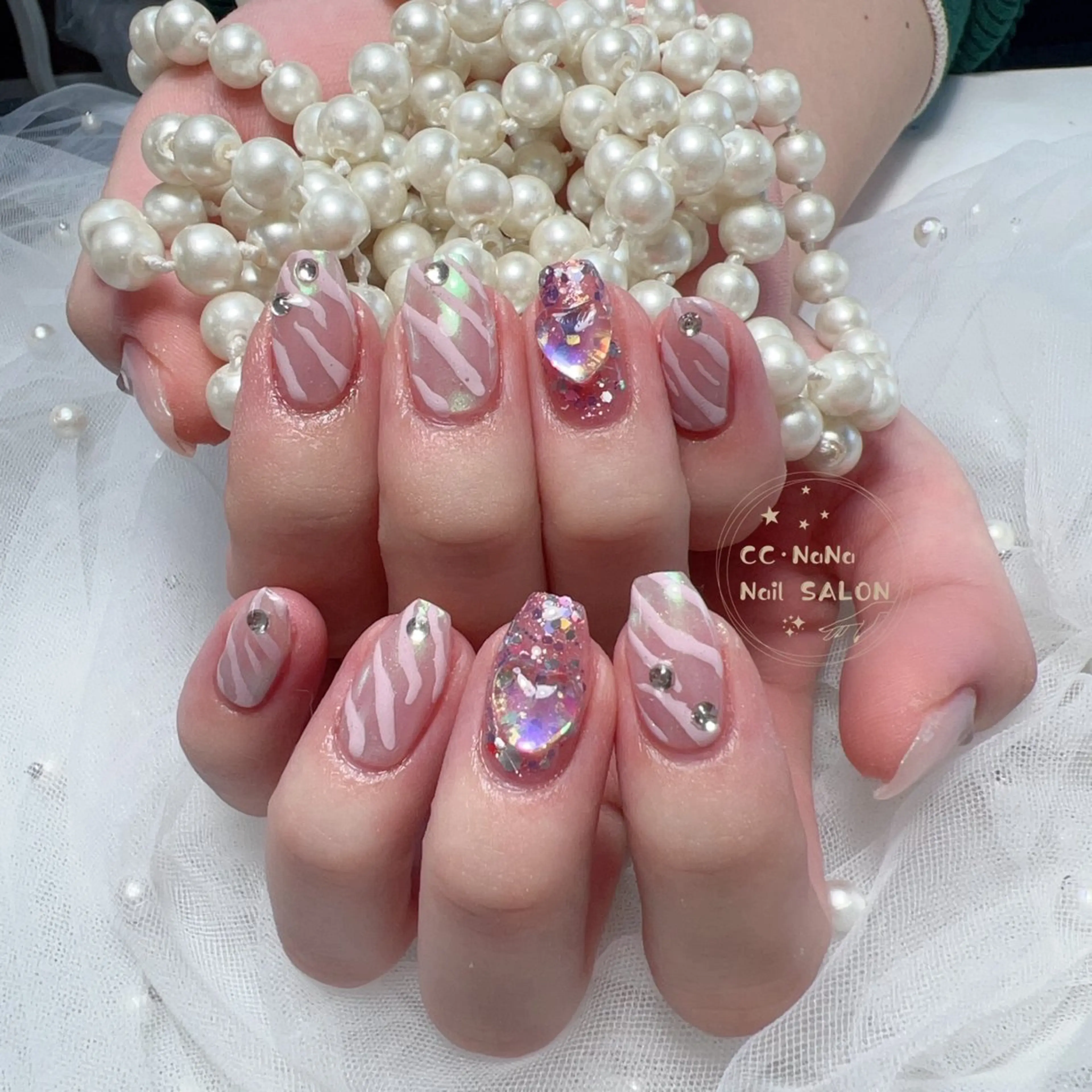 ネイル ハンドネイル ハンドケア 星川✨奈々美 パラジェル取扱店🦋のネイルデザイン