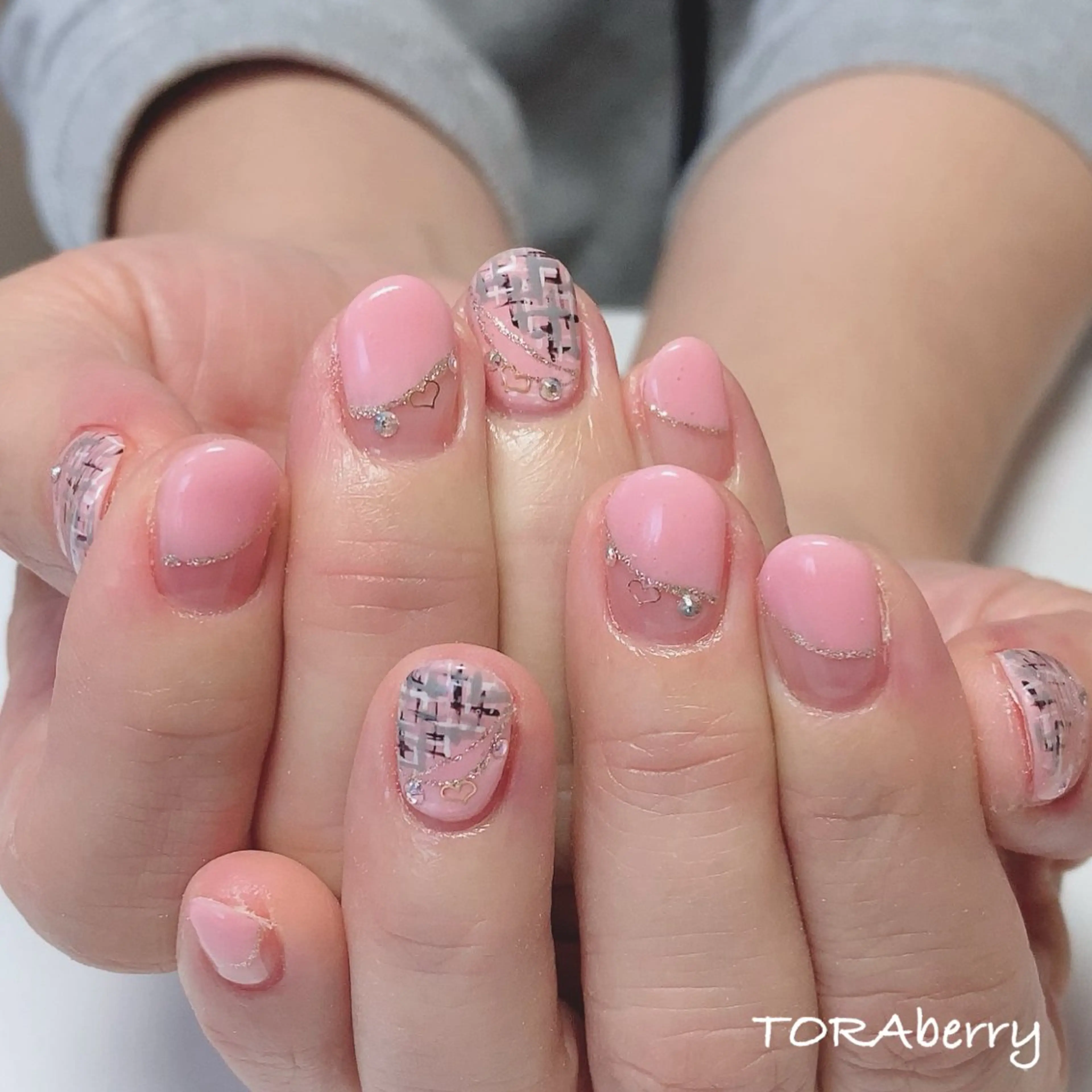 ネイル ハンドネイル ネイリスト なつみのネイルデザイン