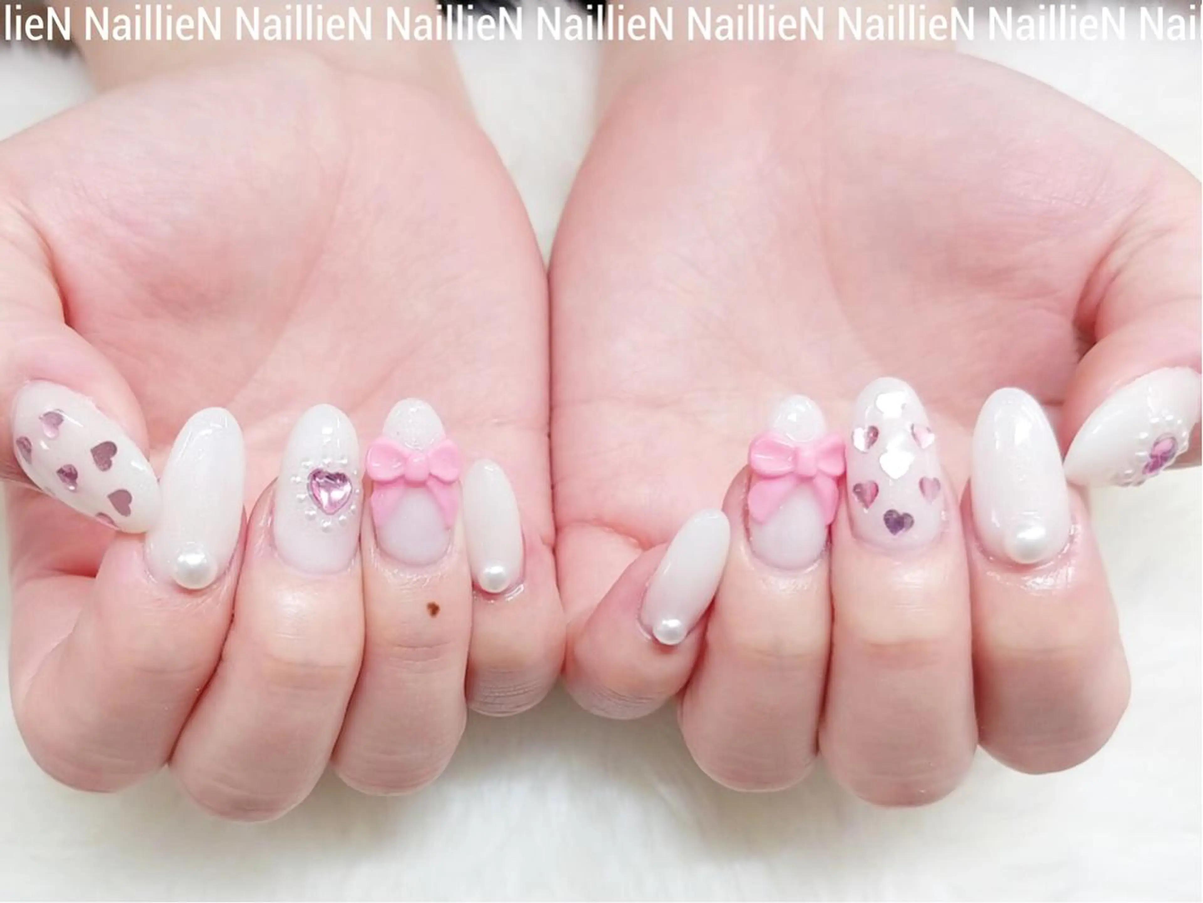 ネイル ガーリー ピンク ホワイト ハンドネイル Nail lieNのネイルデザイン