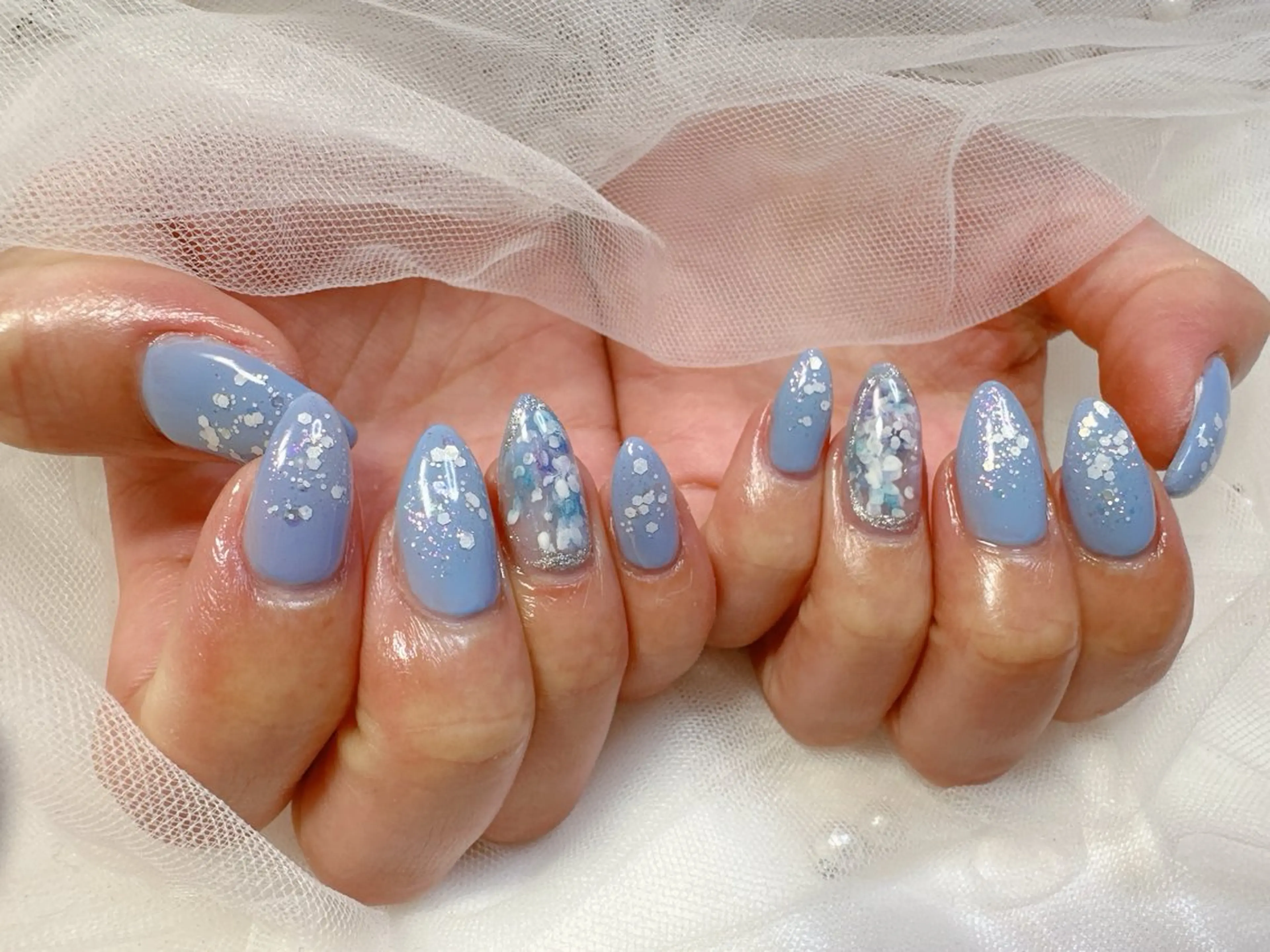 ネイル 高島 夏海のネイルデザイン