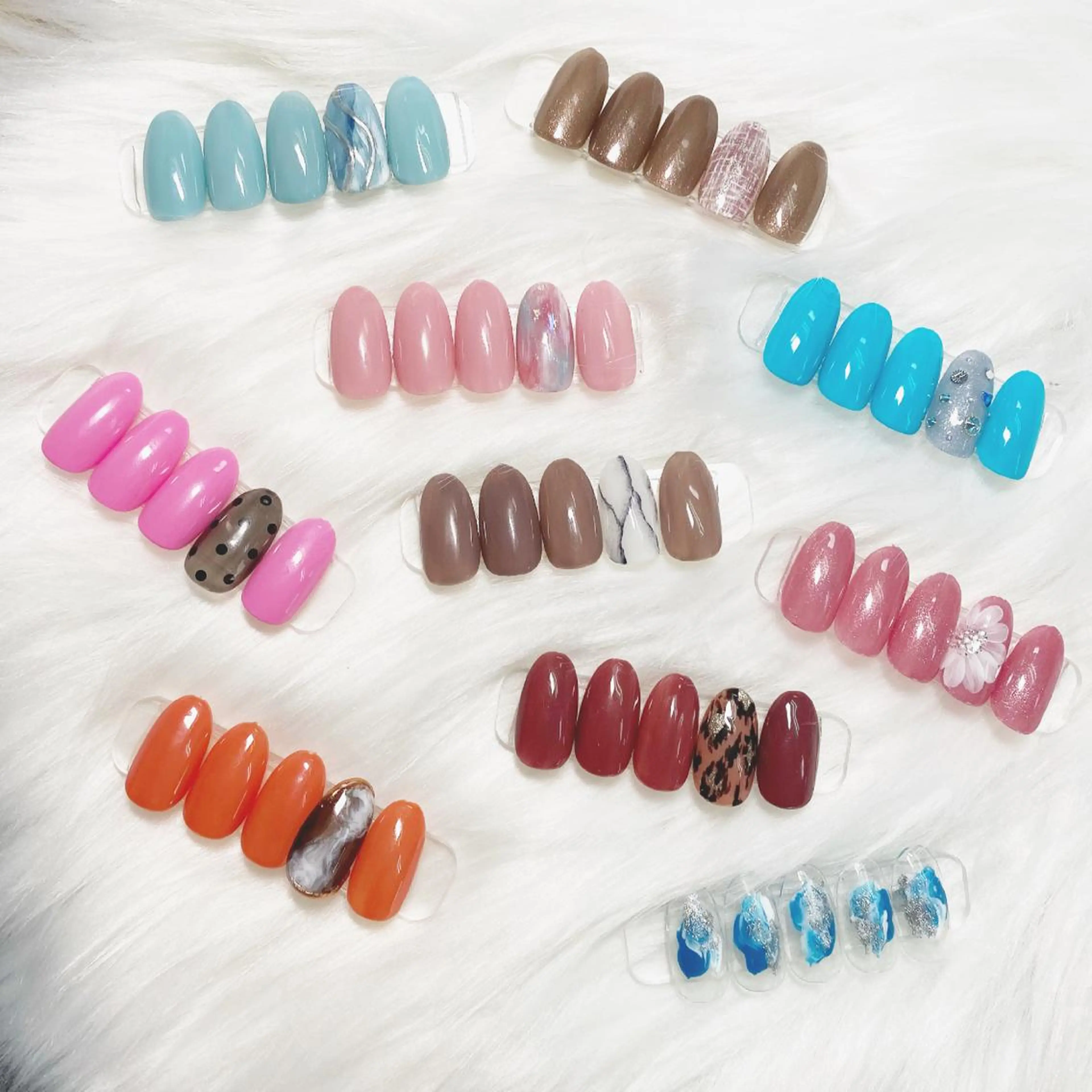 ネイル ネイルチップ ROSE・ MARY 鈴木のネイルデザイン