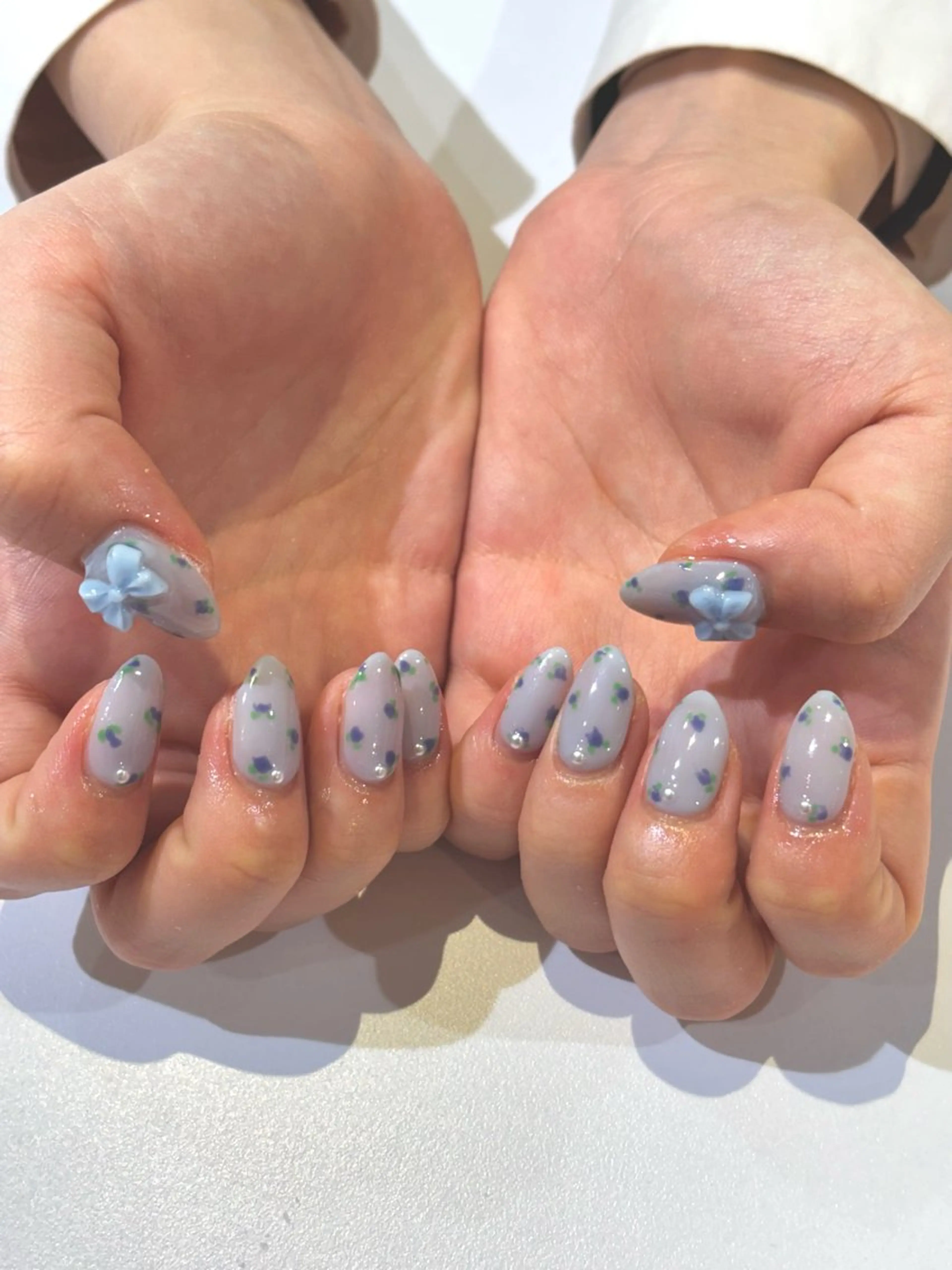 ネイル ハンドネイル REINA .のネイルデザイン