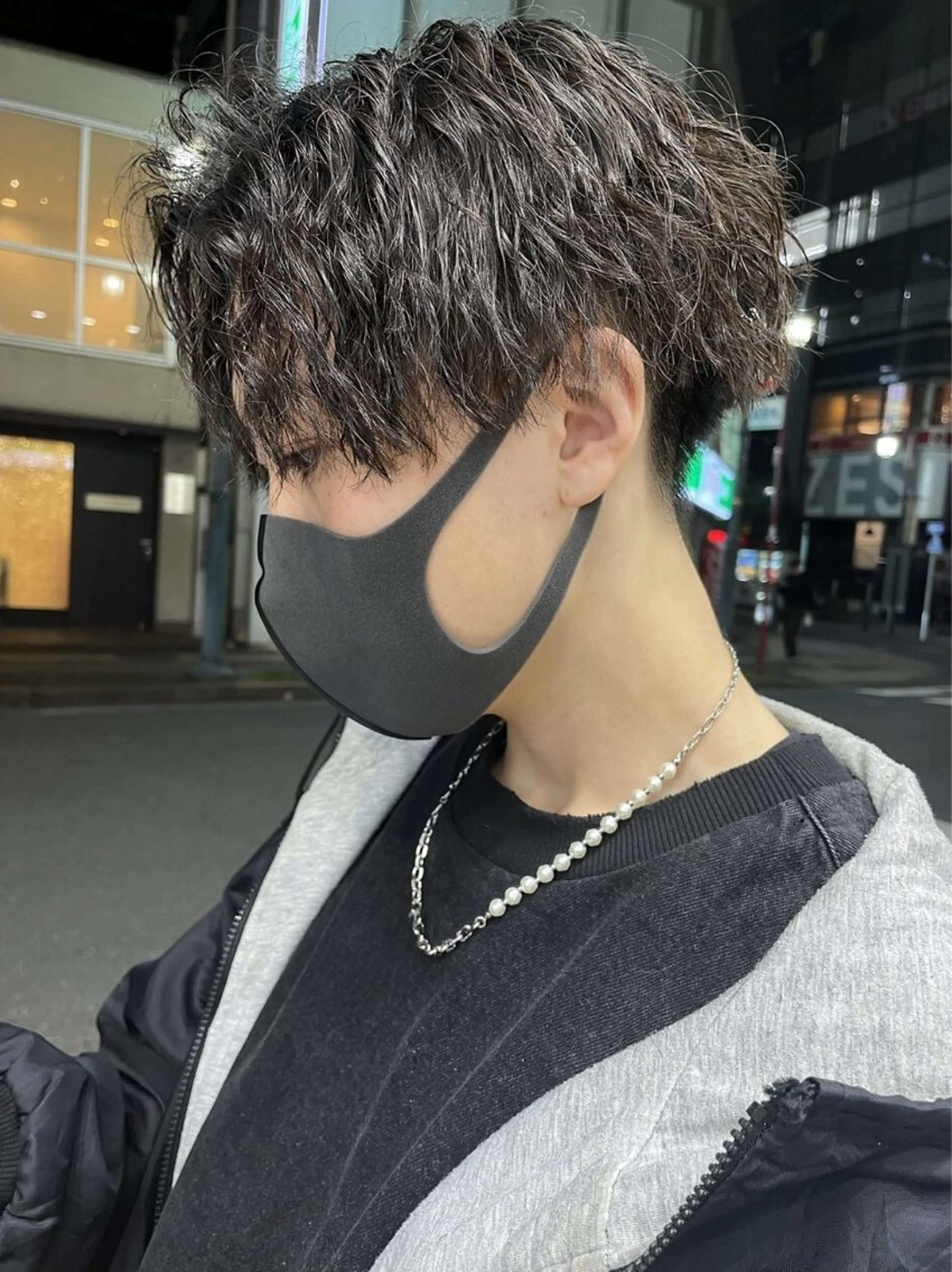 ショート カラー パーマ メンズ メンズブリーチ メンズハイトーン メンズインナーカラー ブリーチ ケアブリーチ Rei/ 縮毛矯正/ ハイライトカラー募集のヘアスタイル