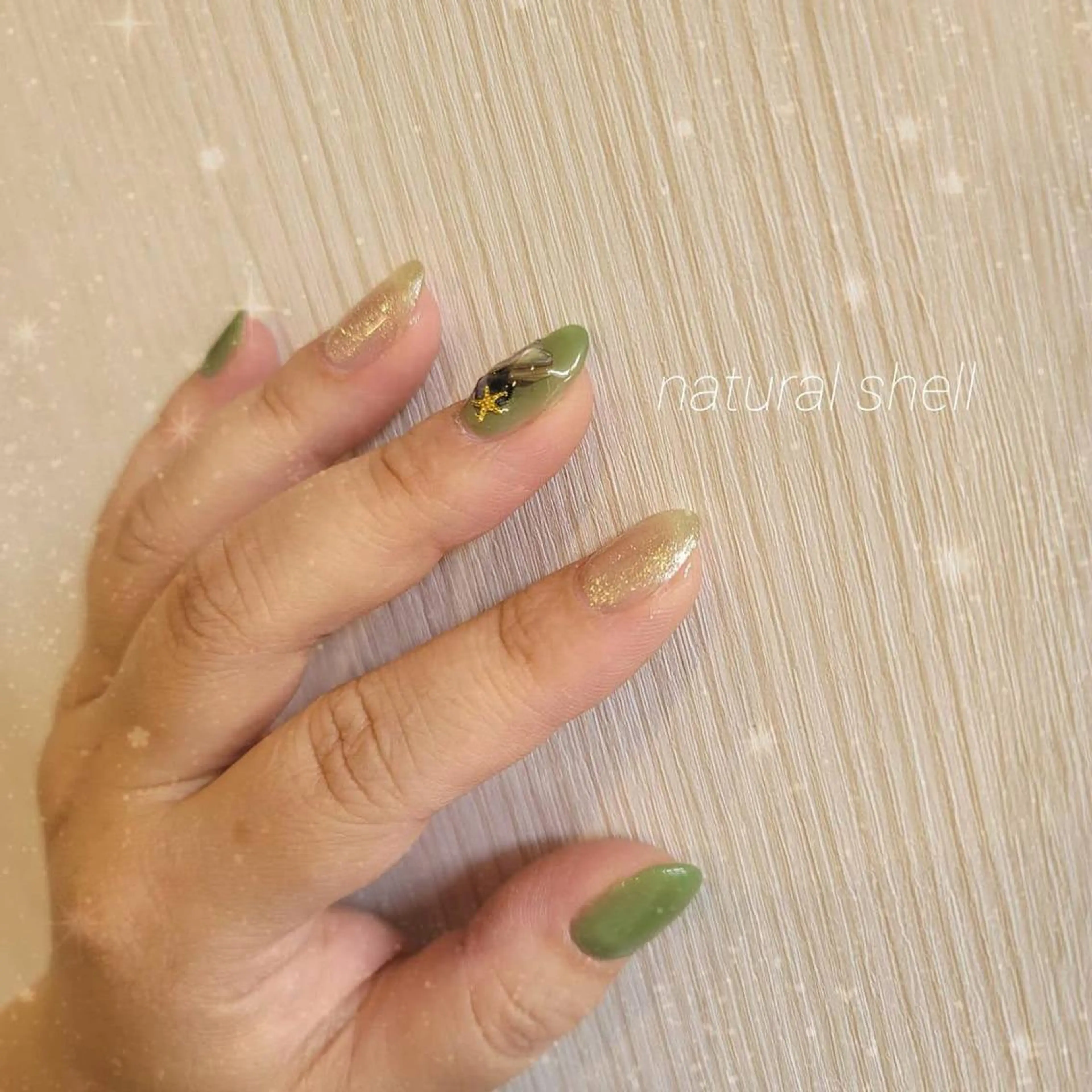 ネイル 石田 由紀のネイルデザイン