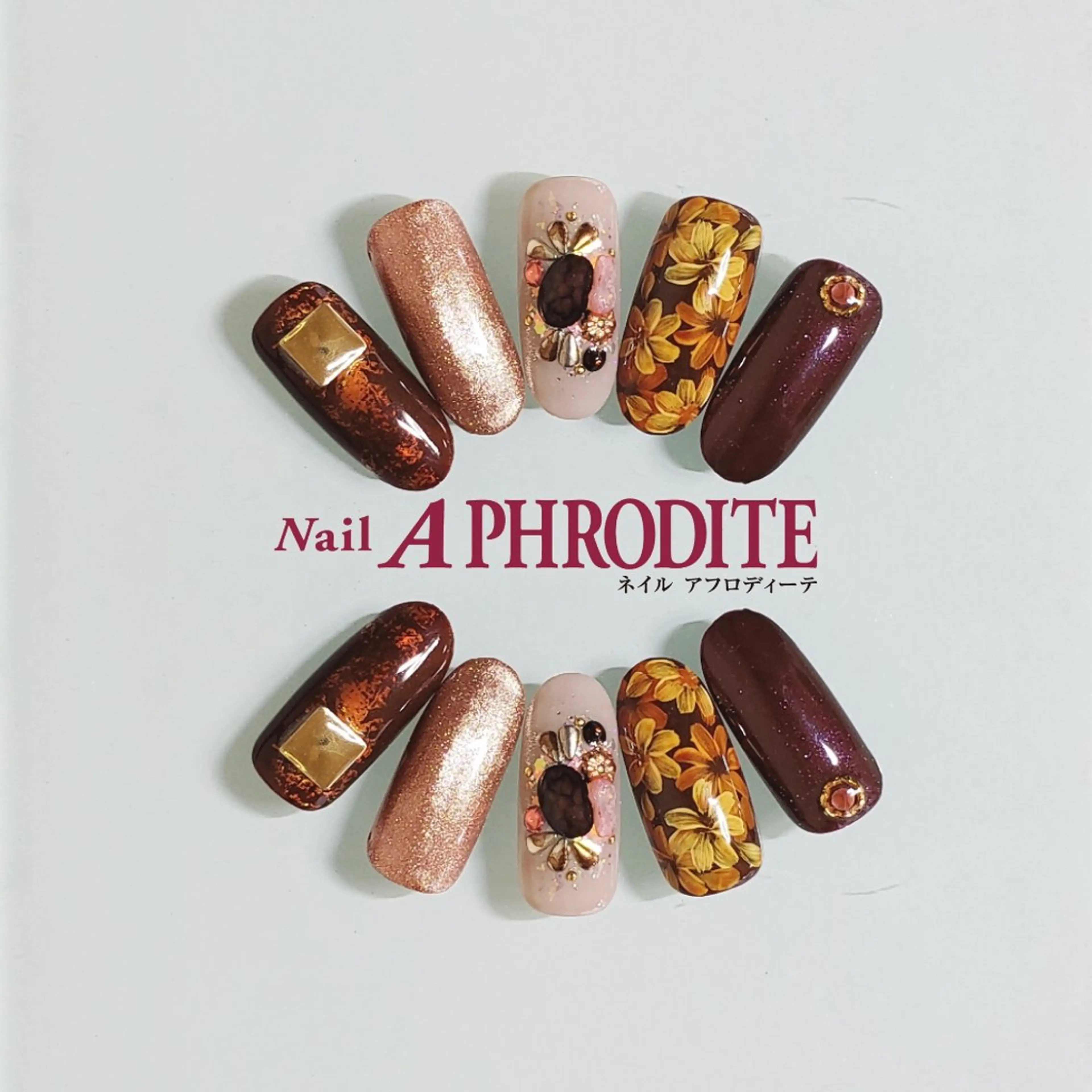 ネイル ジェルネイル ニュアンスネイル スカルプネイル ソフトジェル ネイルチップ ハンドネイル Nail  Aphroditeのネイルデザイン