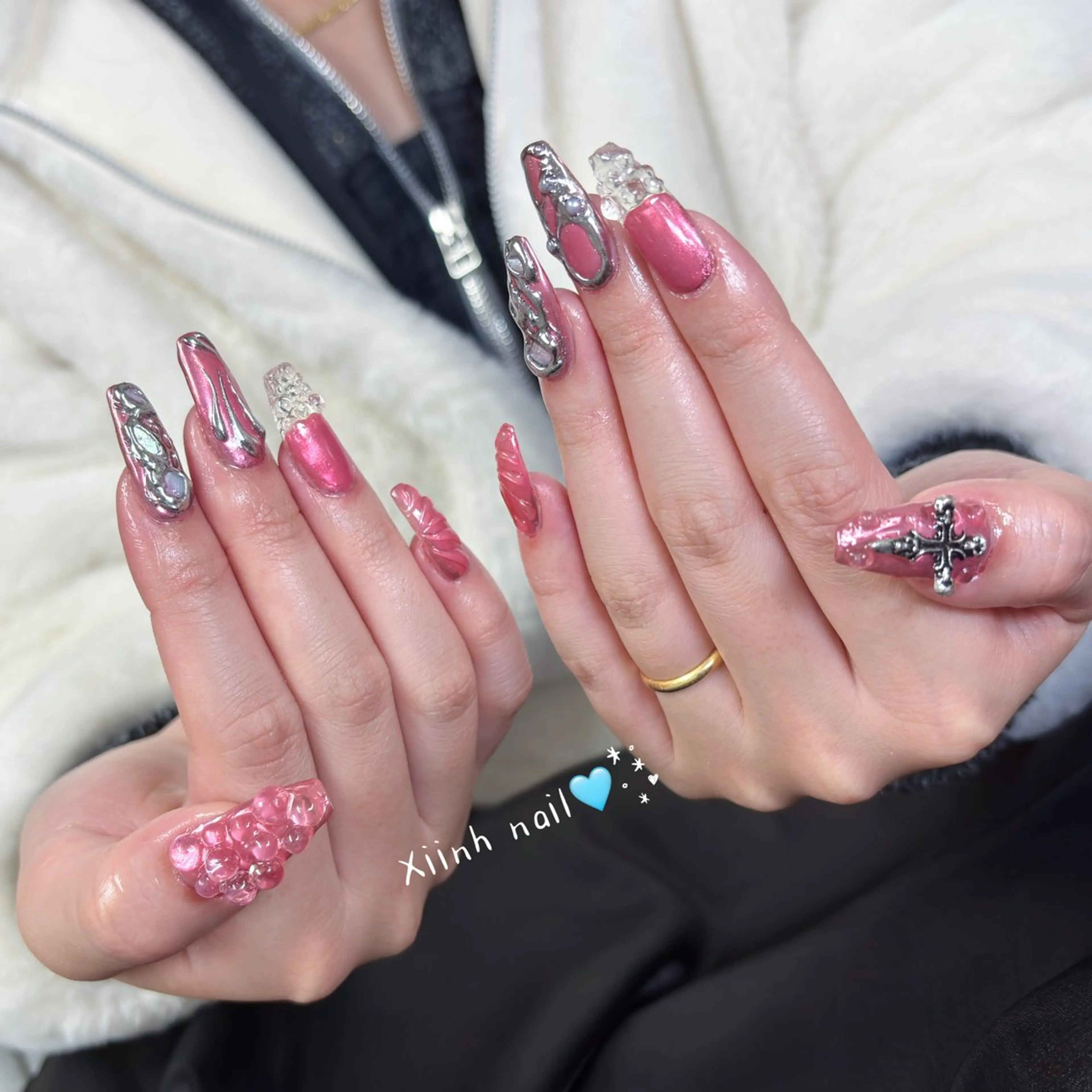 ネイル ブラウン チークネイル 桜ネイル 長さ出し フットネイル ハンドネイル XIINH NAIL SALONのネイルデザイン