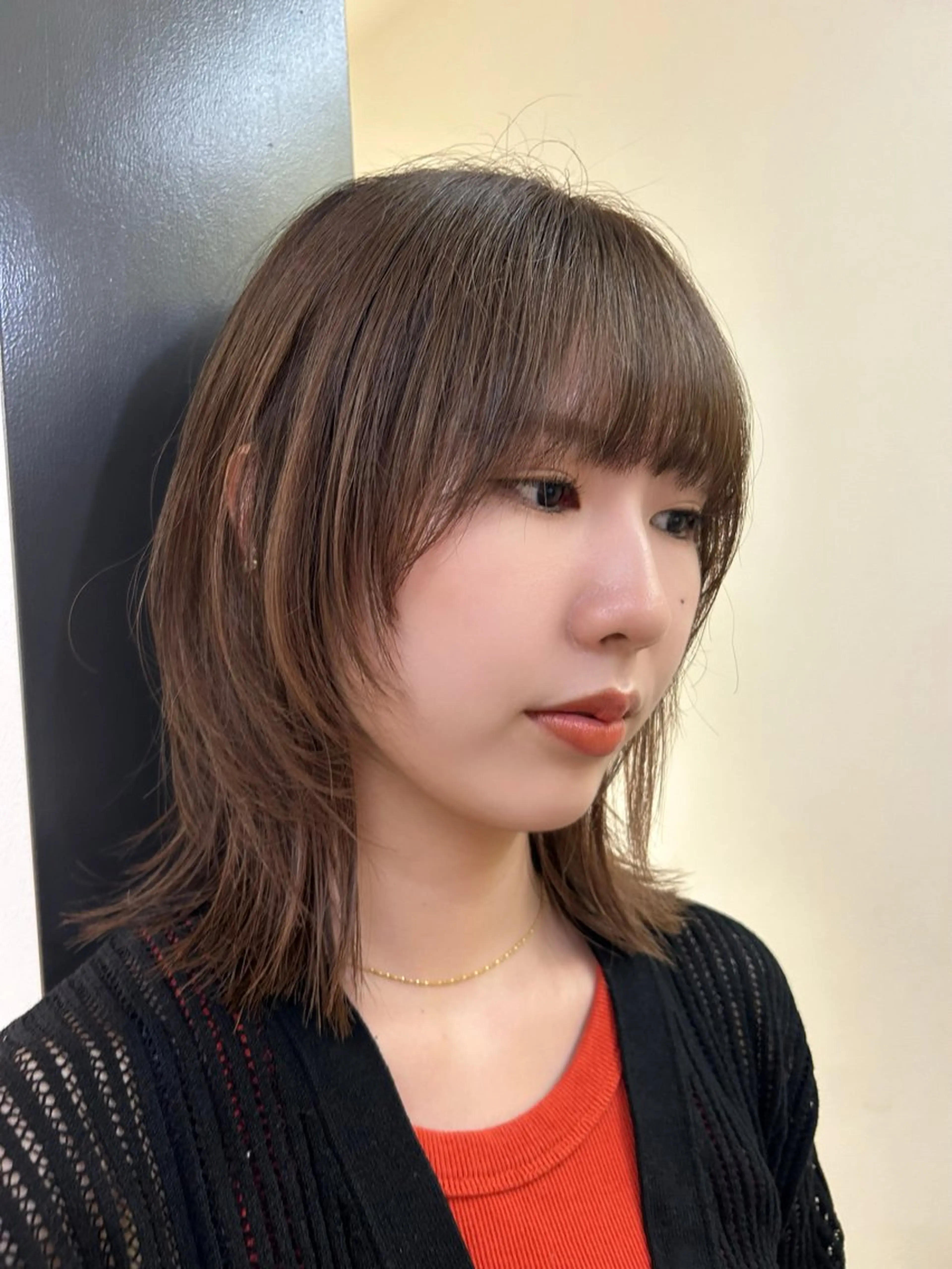 ミディアム レイヤーカット ウルフカット ウルフレイヤー カット トリートメント hub hair レイヤー/透明感のヘアスタイル