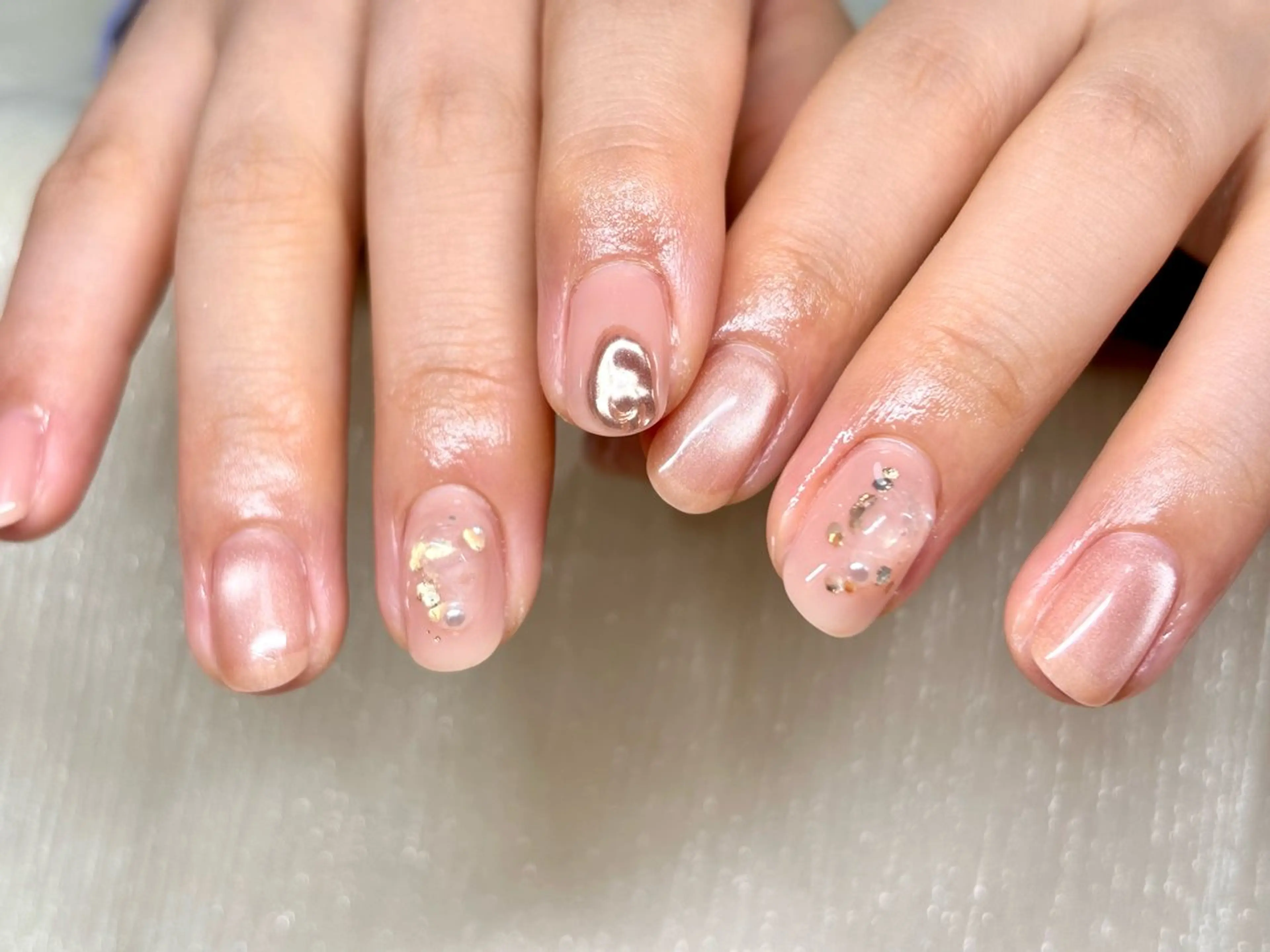 ネイル ニュアンスネイル シンプルネイル N.KIRARI hanaのネイルデザイン