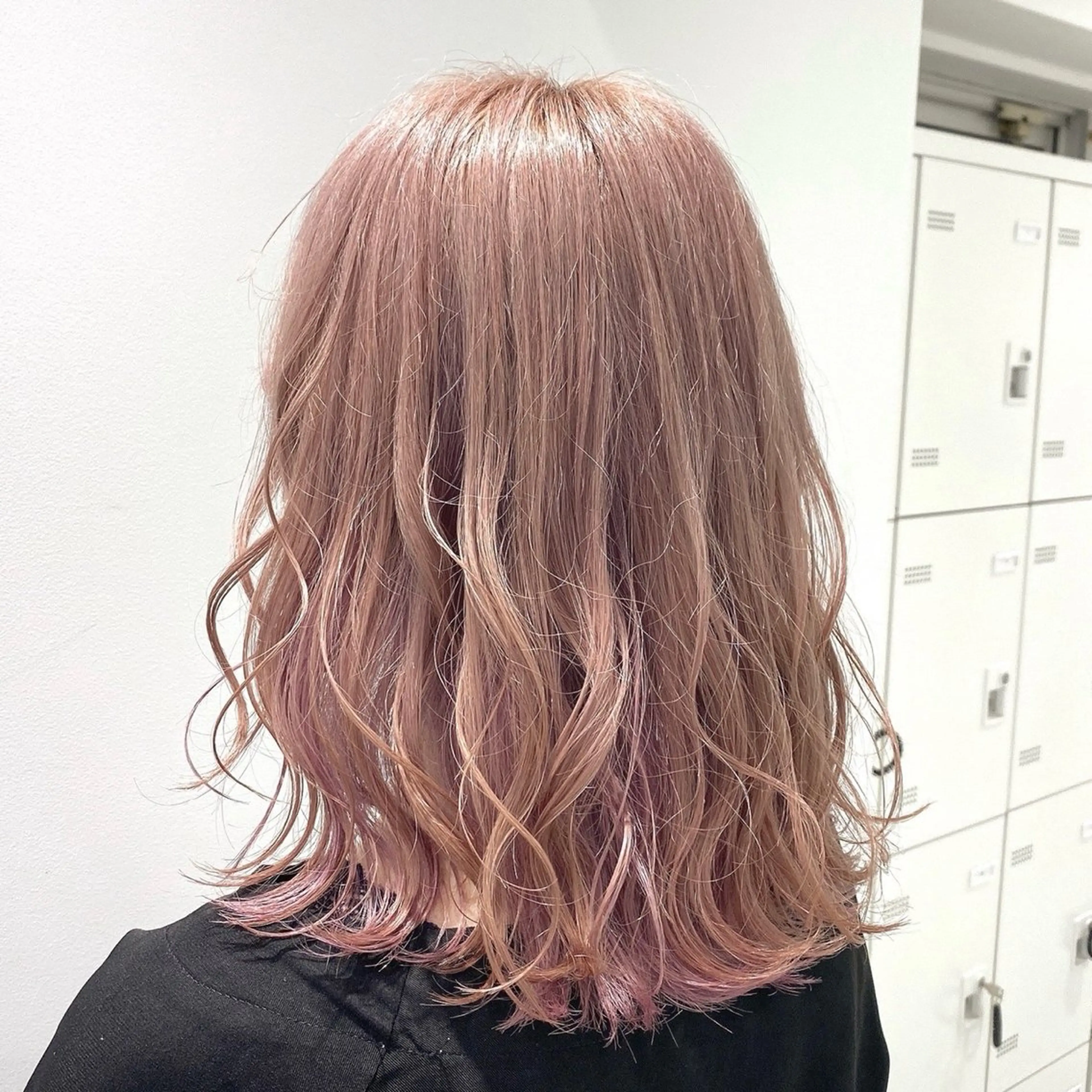 セミロング カラー パーマ ヘアアレンジ メンズ ヘアカラー ♡ 𝐑𝐈𝐎♡のヘアスタイル