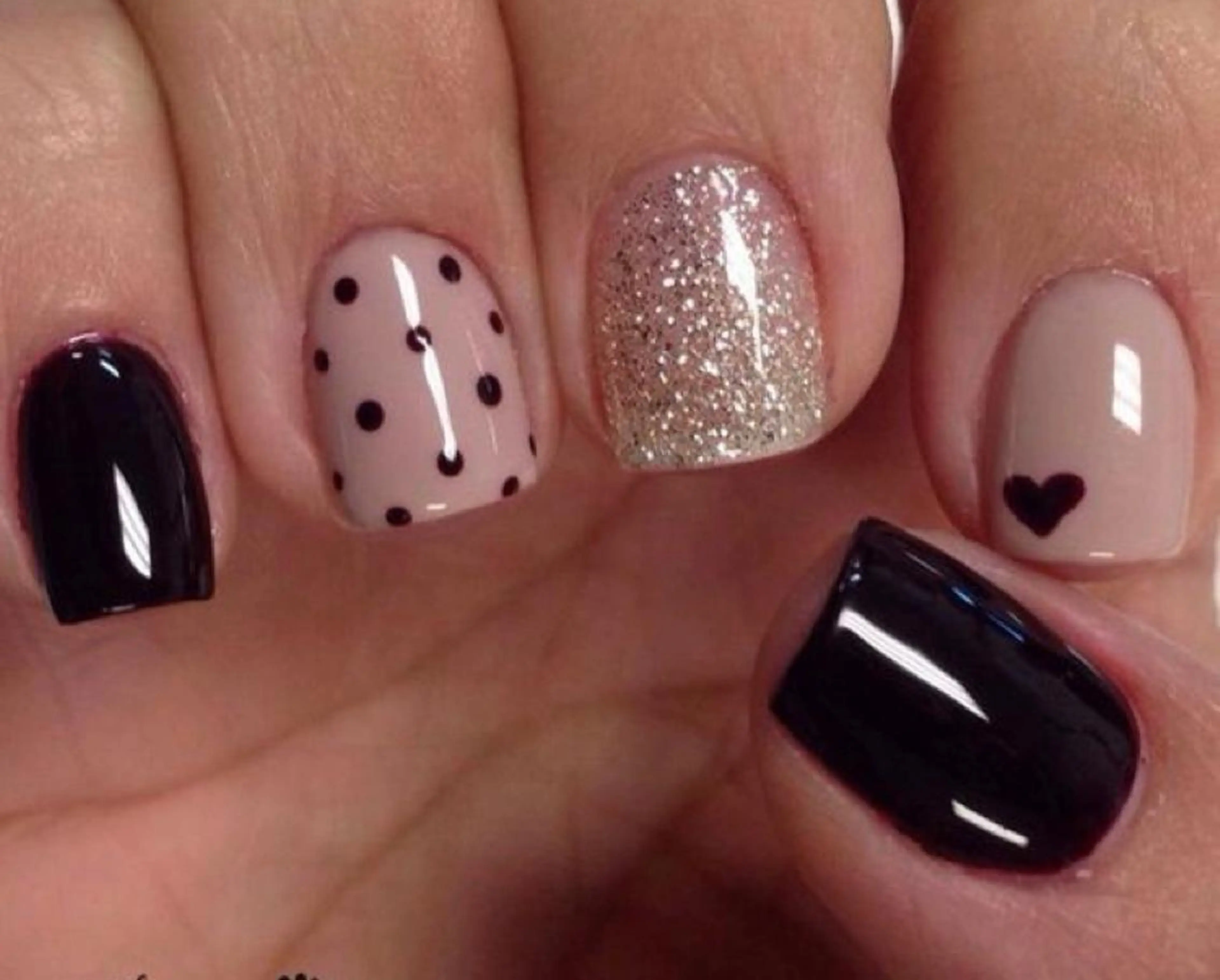 ネイル 「Honey NAIL新宿店」所属・Honey スカルプ専門店のネイルデザイン