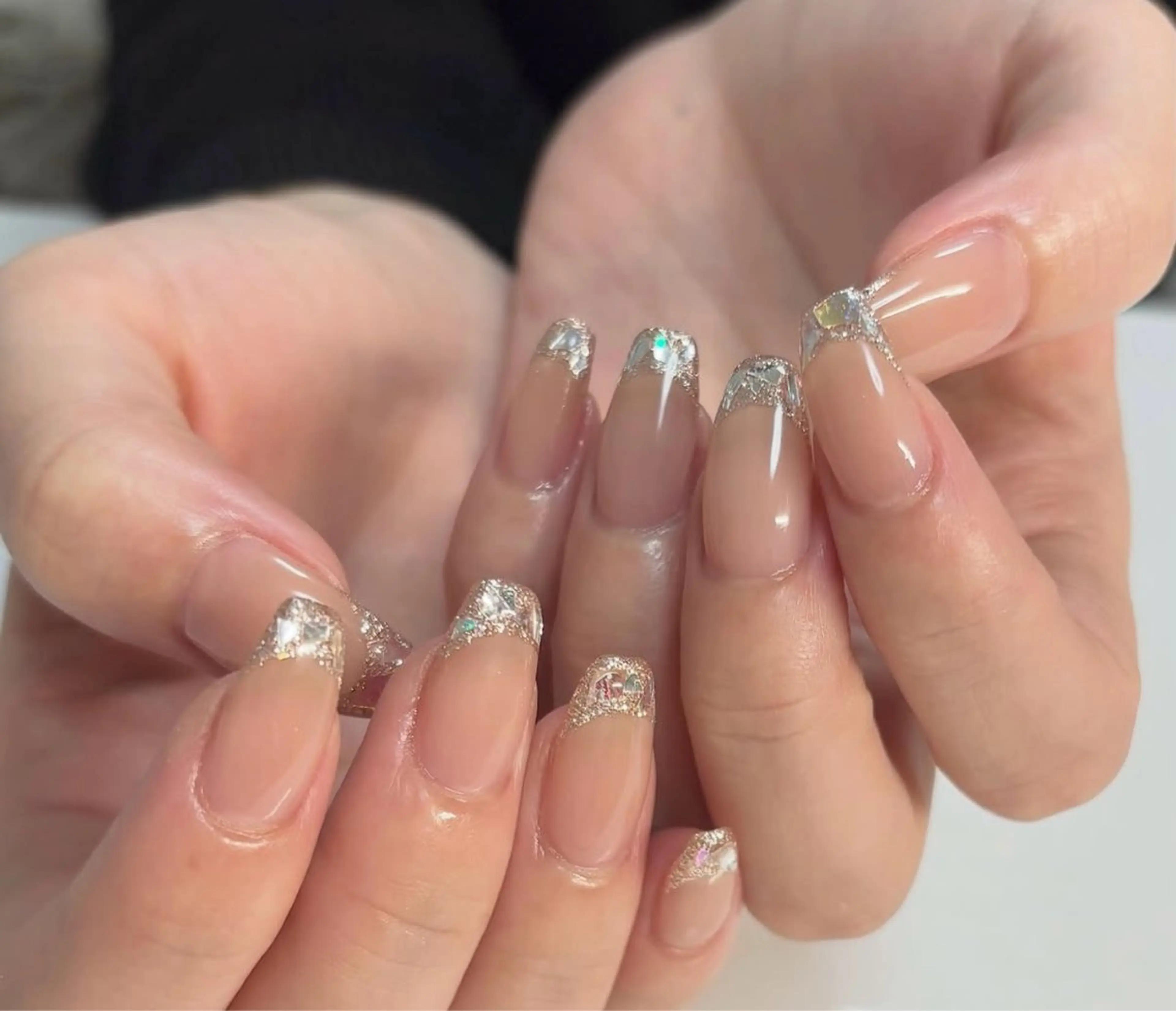 ネイル アートネイル ボルドー フレンチネイル ジェルネイル 氷ネイル・うるうるネイル ハンドネイル Julie Nails所属・Nguyenthuy Linhのネイルデザイン