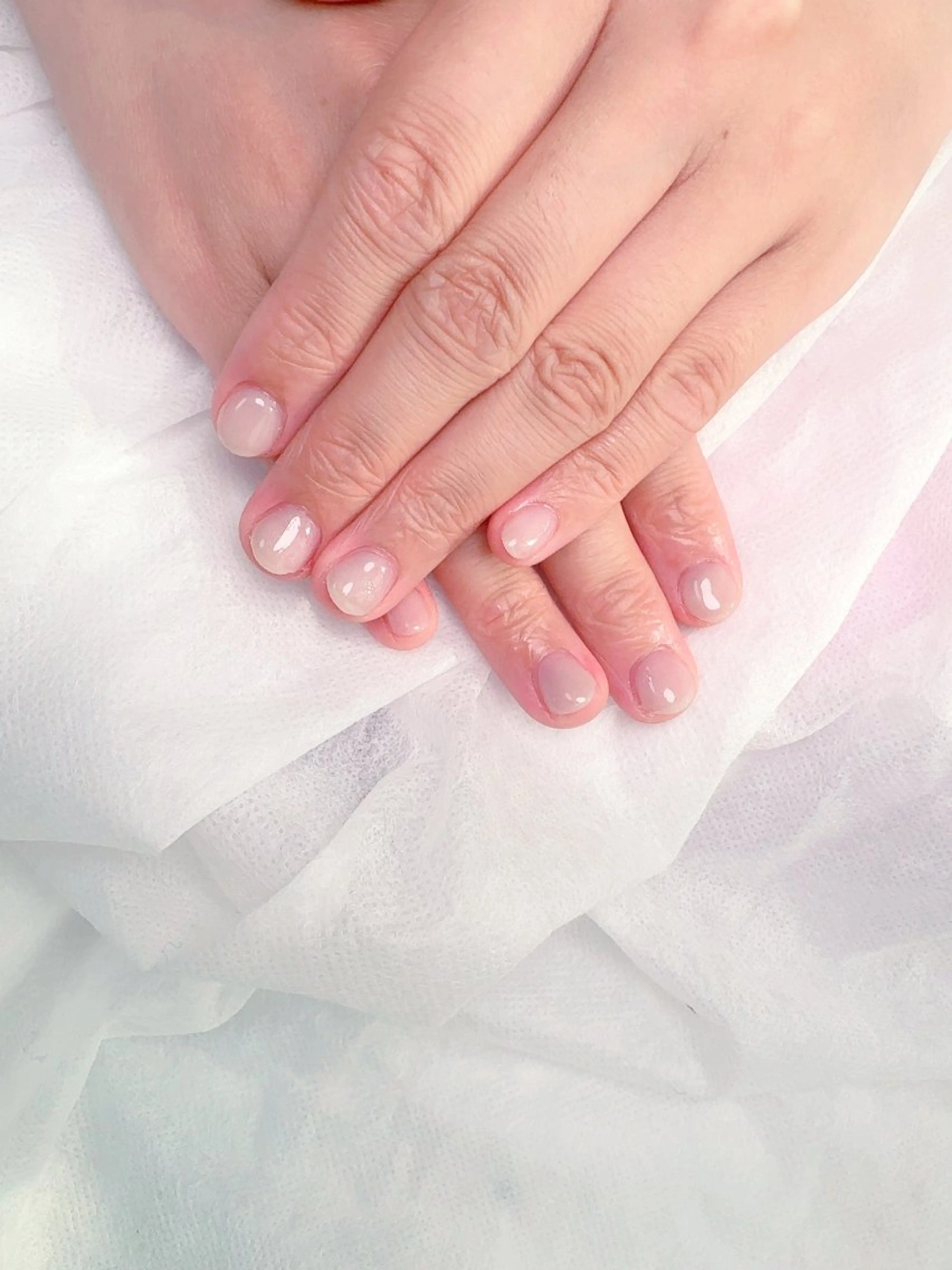 ネイル pink ladyサロン所属・べ にのネイルデザイン