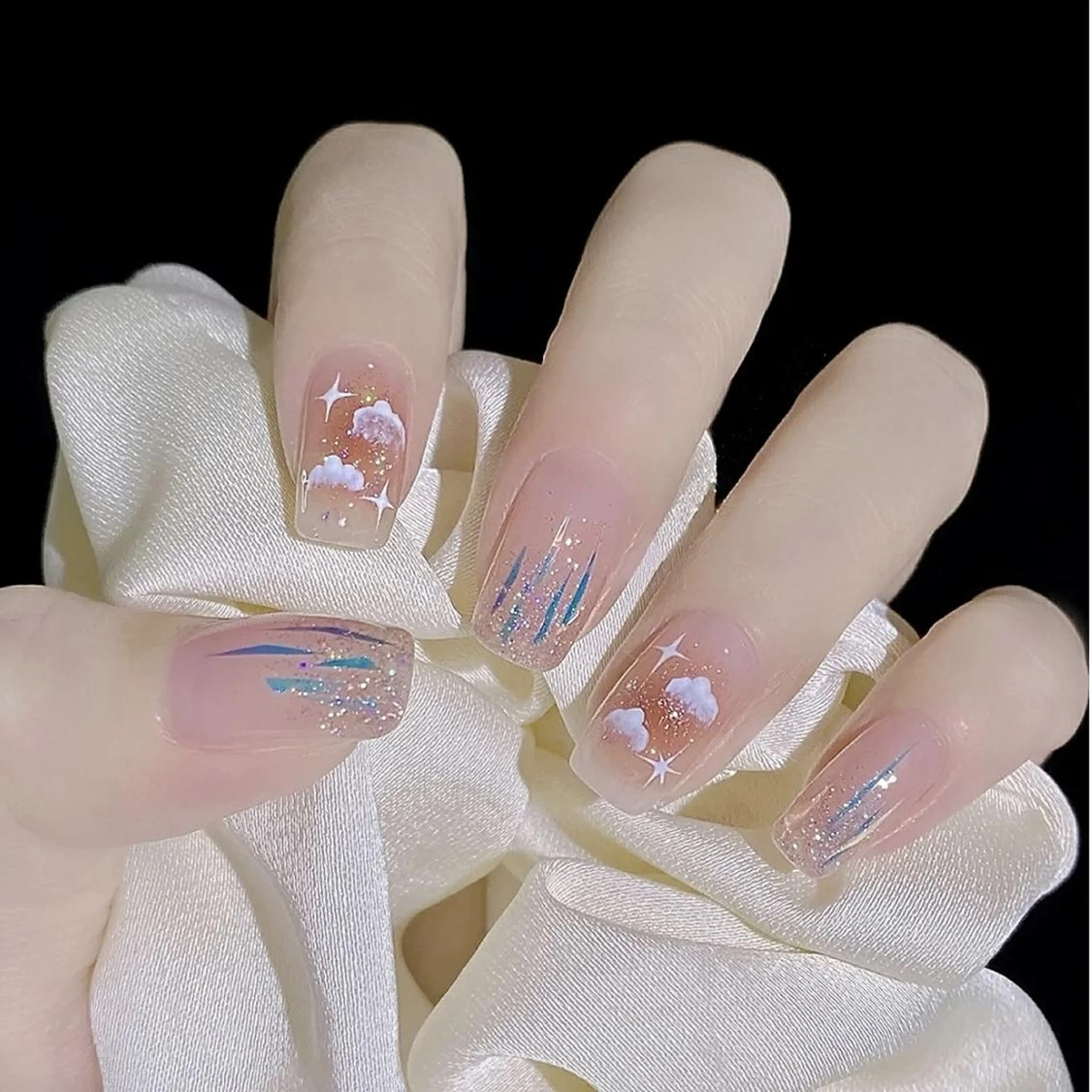 ネイル Queen‘s なんのネイルデザイン