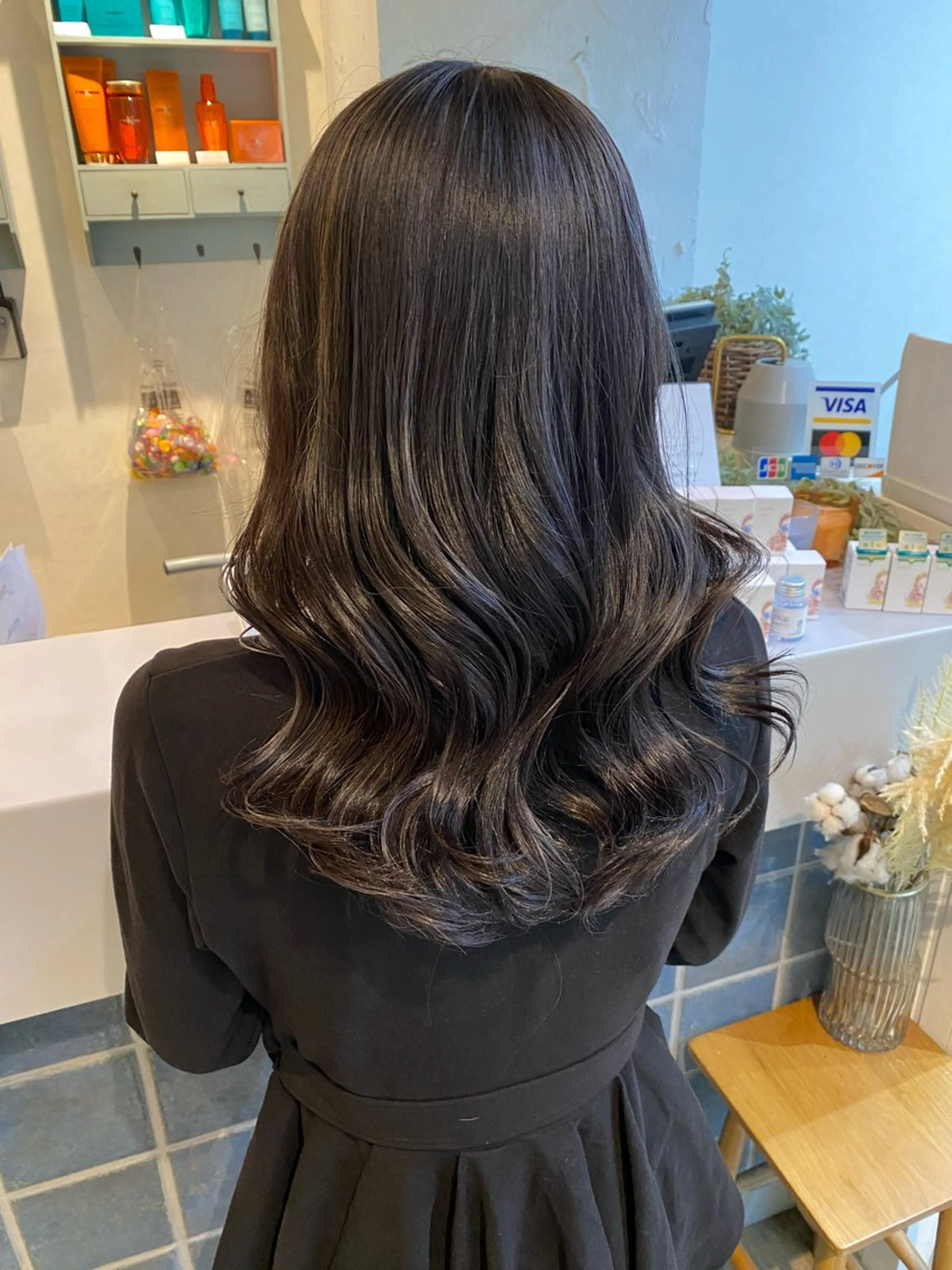 ロング カラー ブリーチ ブラウンカラー 透明感カラー ダブルカラー イルミナカラー N°+aero 😊れいか😊のヘアスタイル