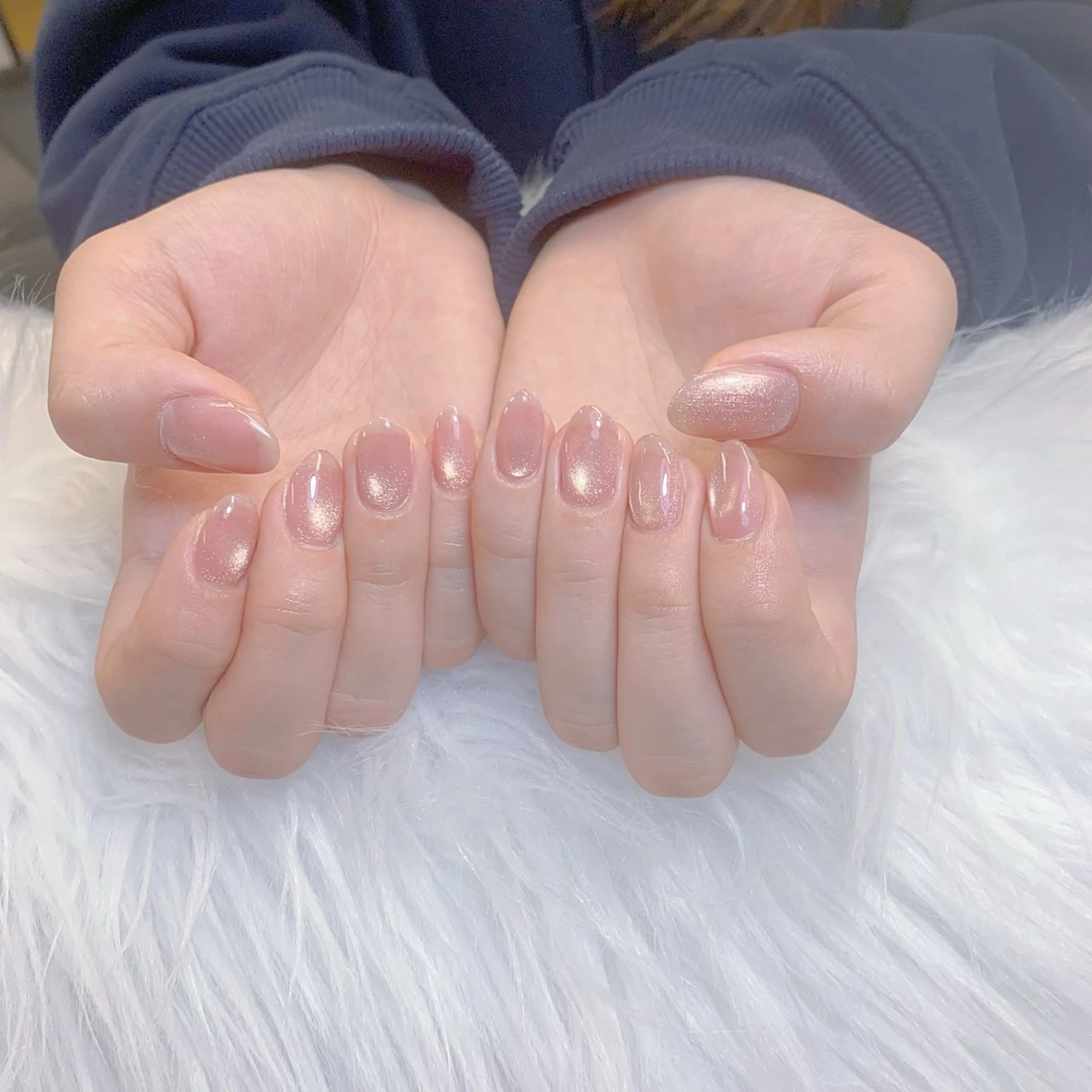 ネイル アートネイル オーロラネイル ブルー クリアネイル ジェルネイル 綾瀬 はるのネイルデザイン