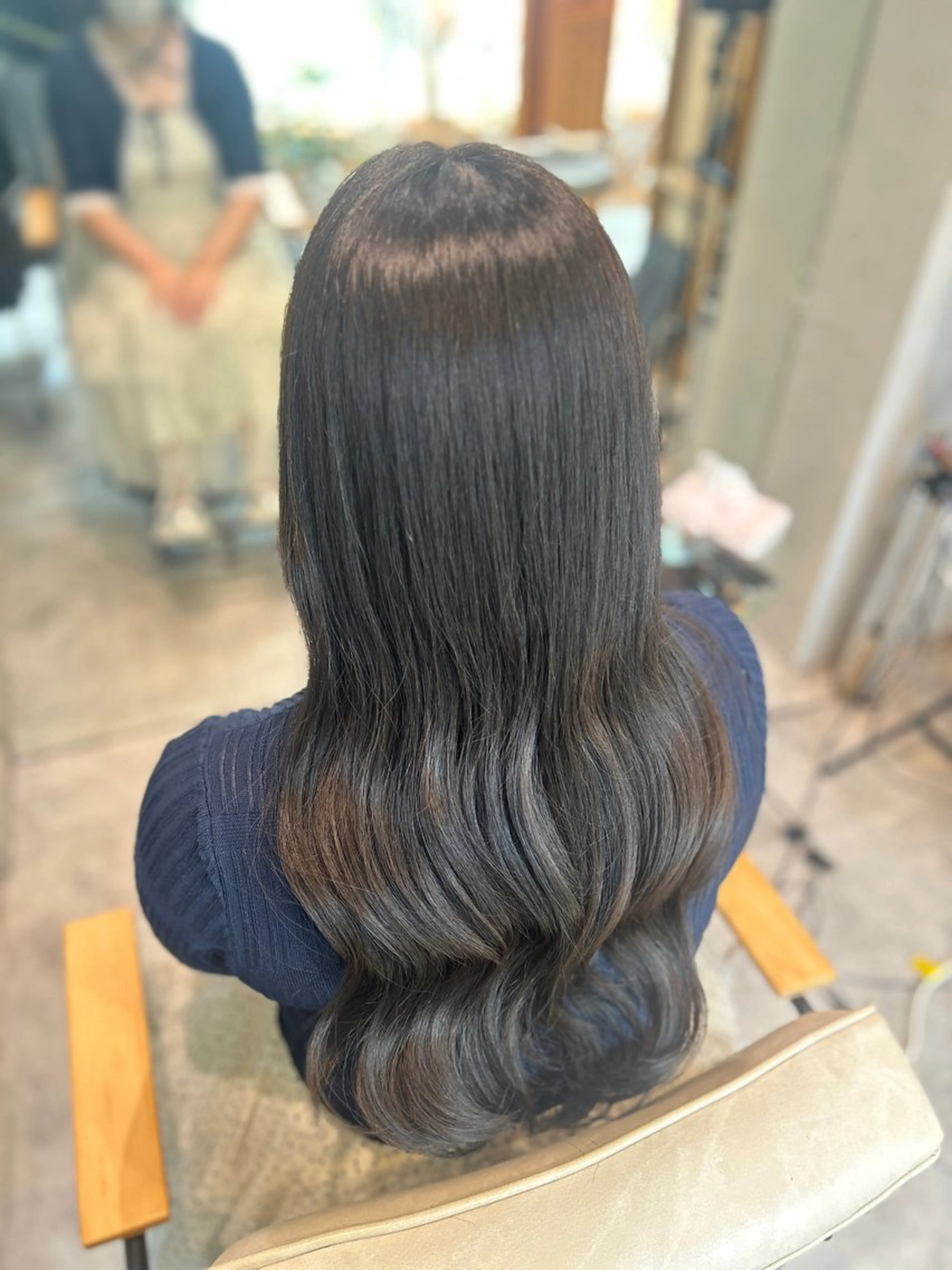 ロング ヘアカラー 🍀olelo国立 🐱みどりこのヘアスタイル