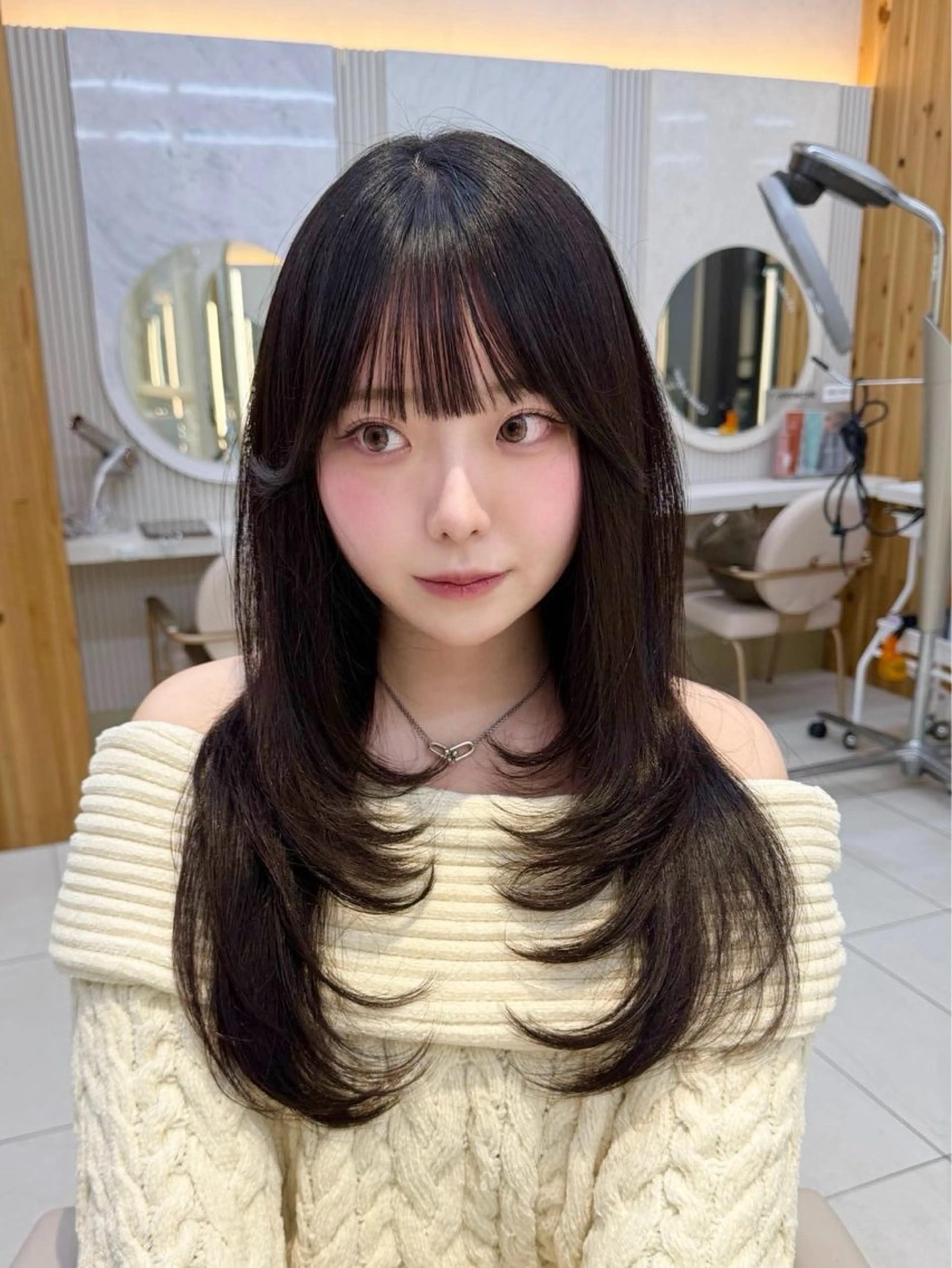 ロング カット ヘアカラー トリートメント 顔周り/透明感カラー /韓国ヘア/TAKUのヘアスタイル