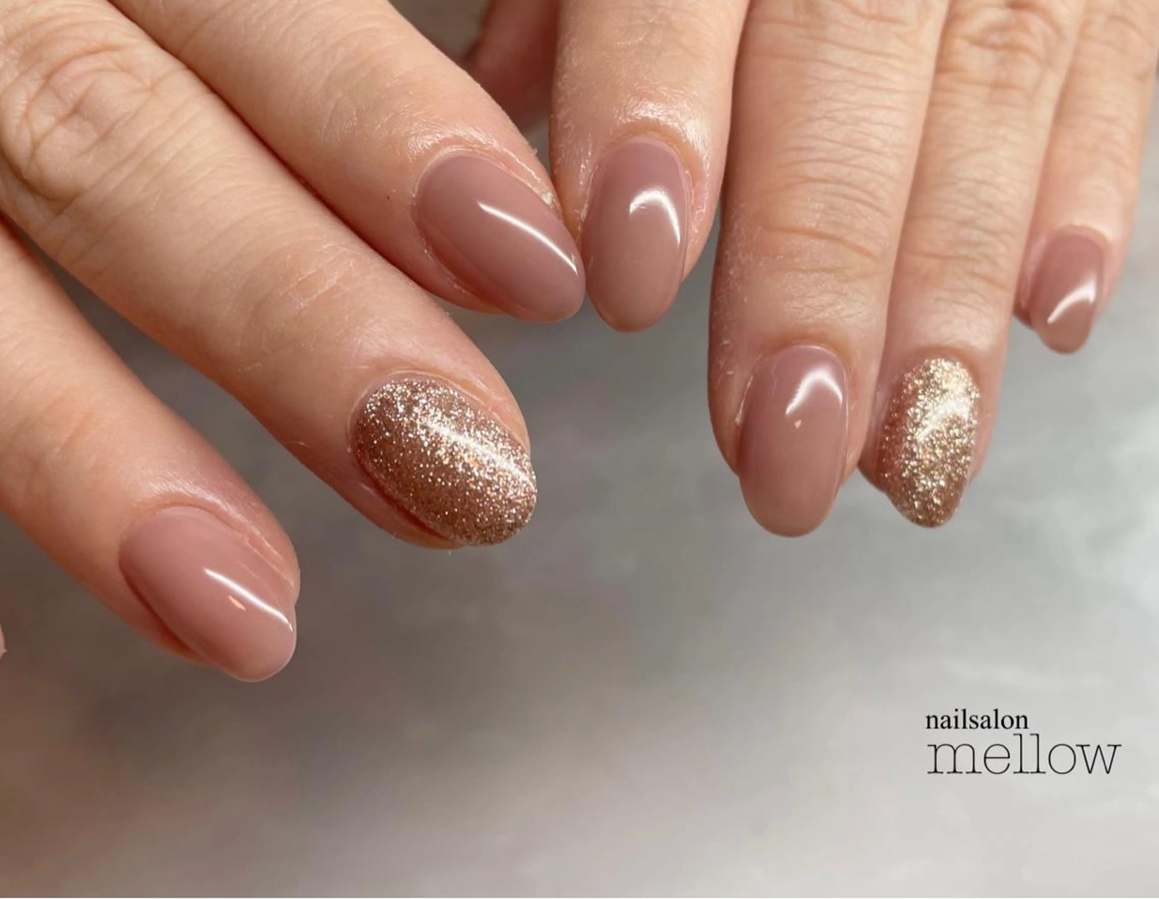 ネイル ブラウン ゴールド ピンク 大山 浩美のネイルデザイン