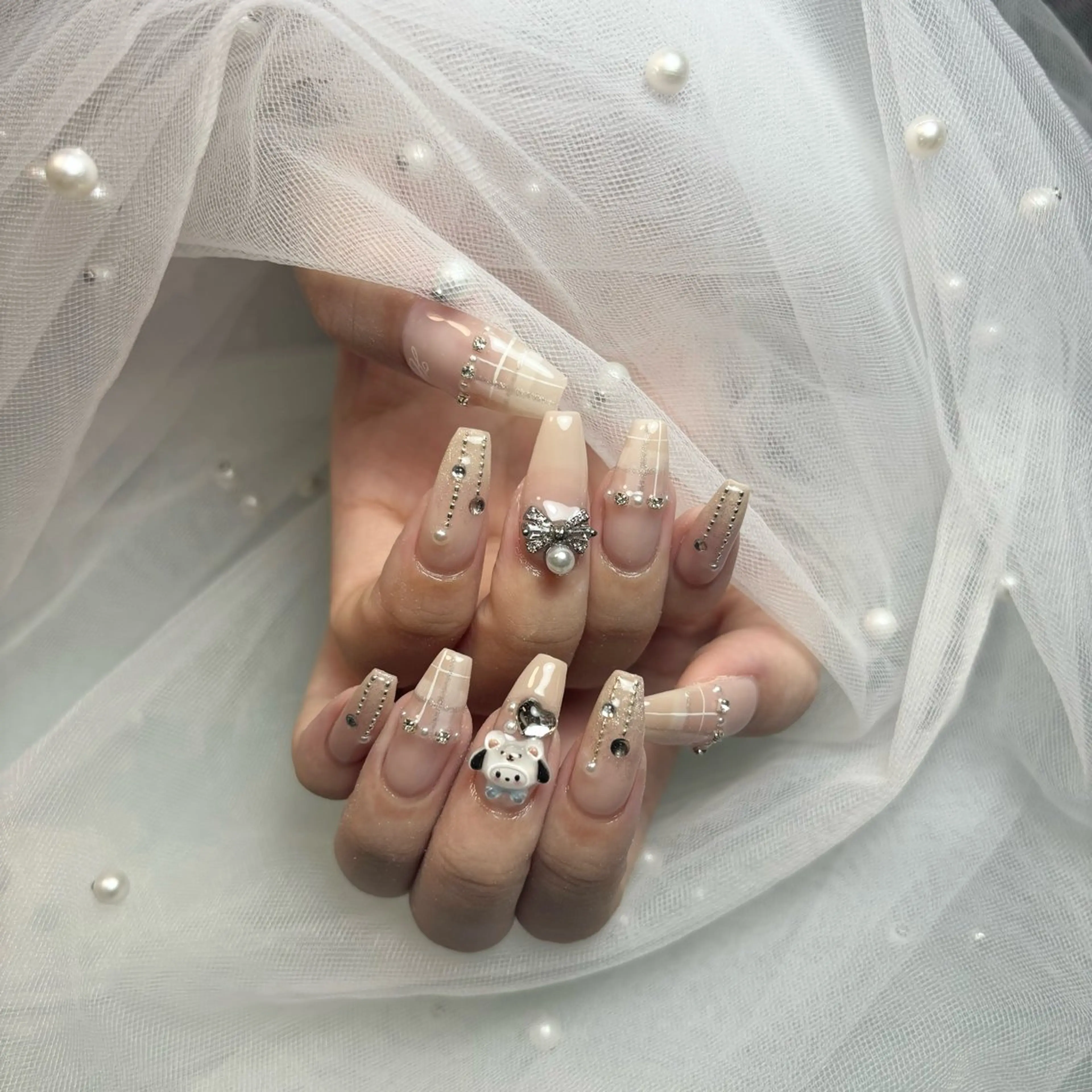 ネイル ハンドネイル ୨୧ mio୨୧のネイルデザイン