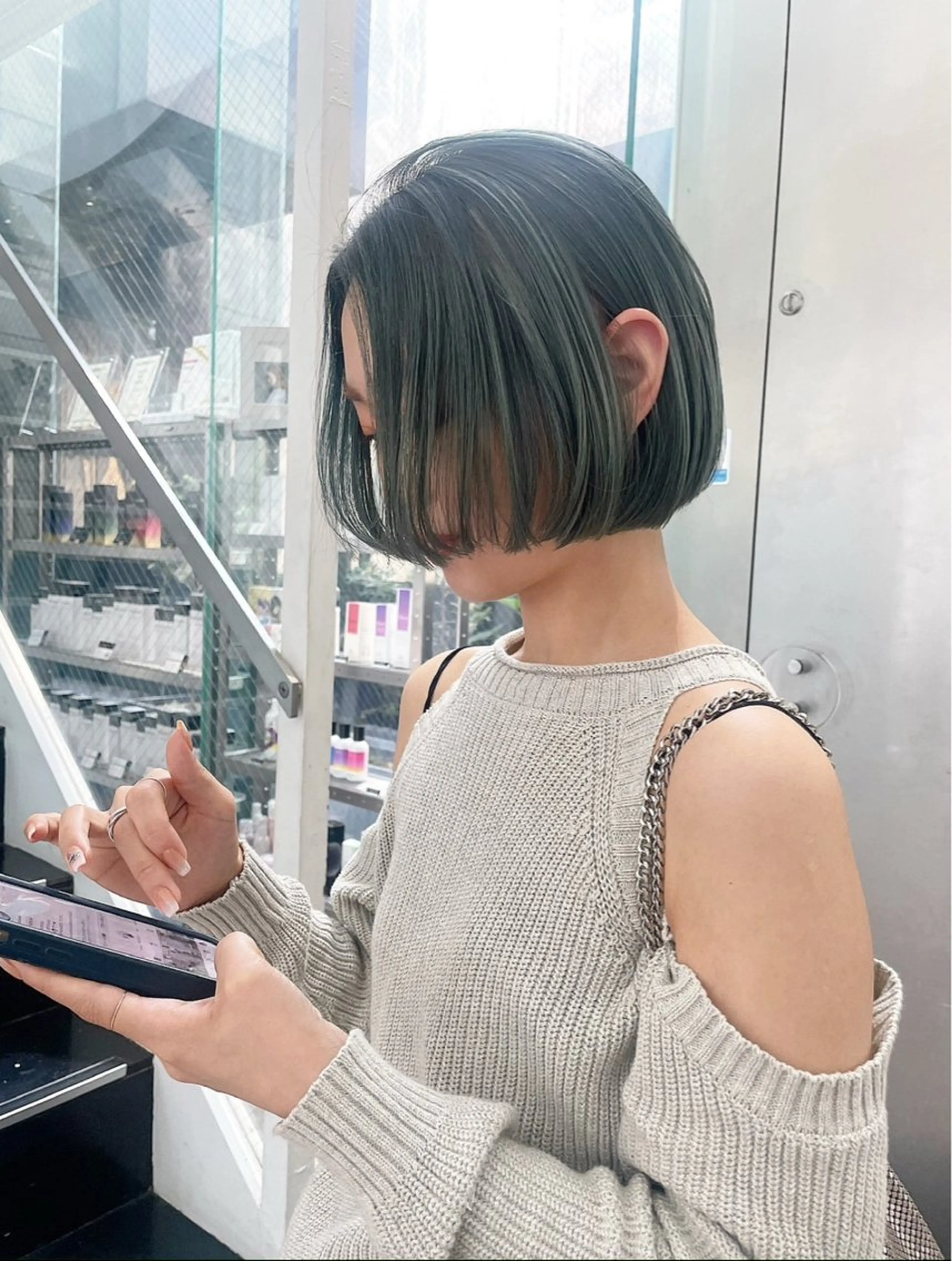 ショート カラー ショートボブ ボブ ショートヘア カット ヘアカラー トリートメント CHERIEブリーチ ダブルカラー　天神のヘアスタイル