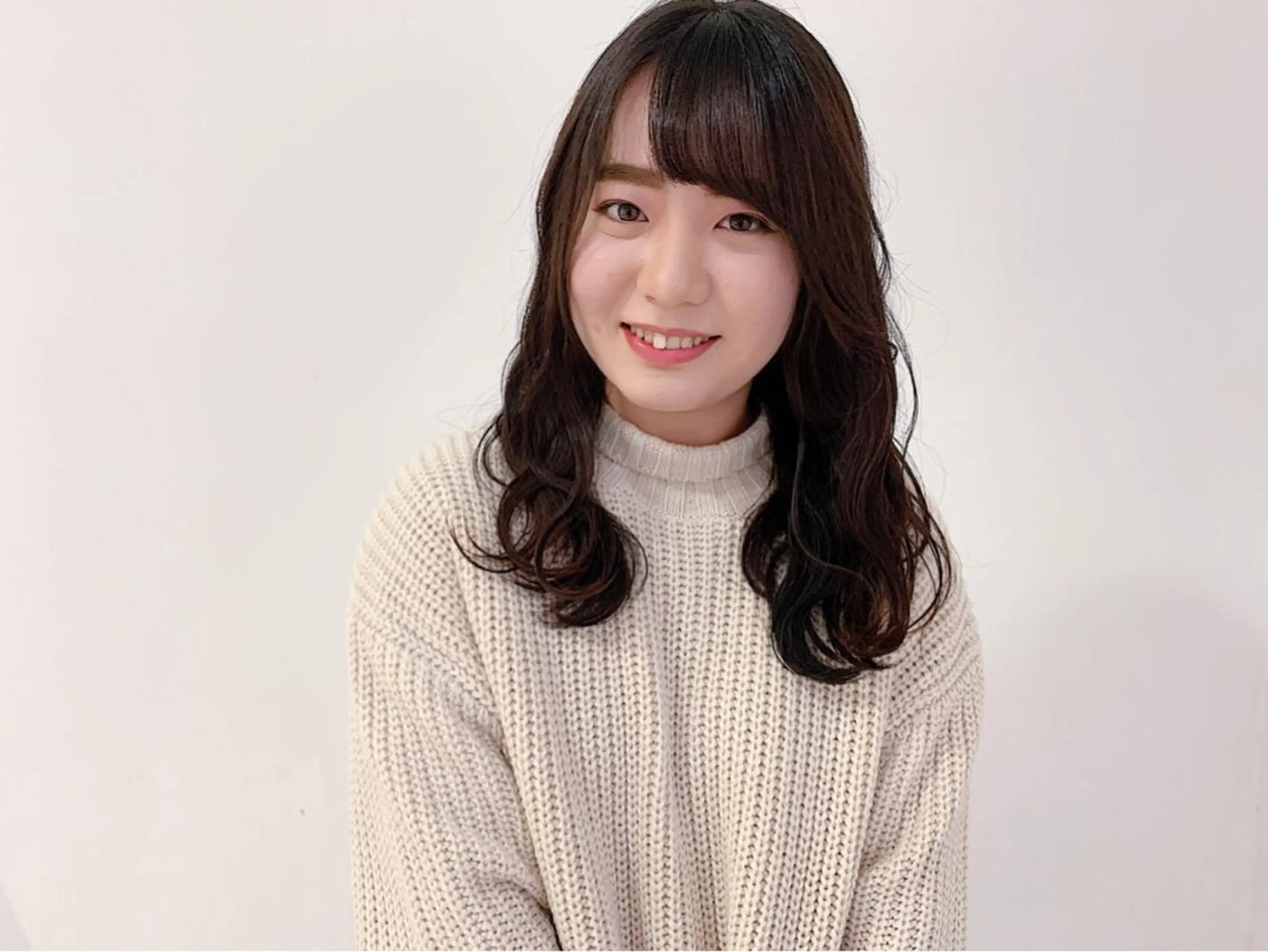 セミロング カラー カット ヘアカラー トリートメント タカハシ ハヤトのヘアスタイル