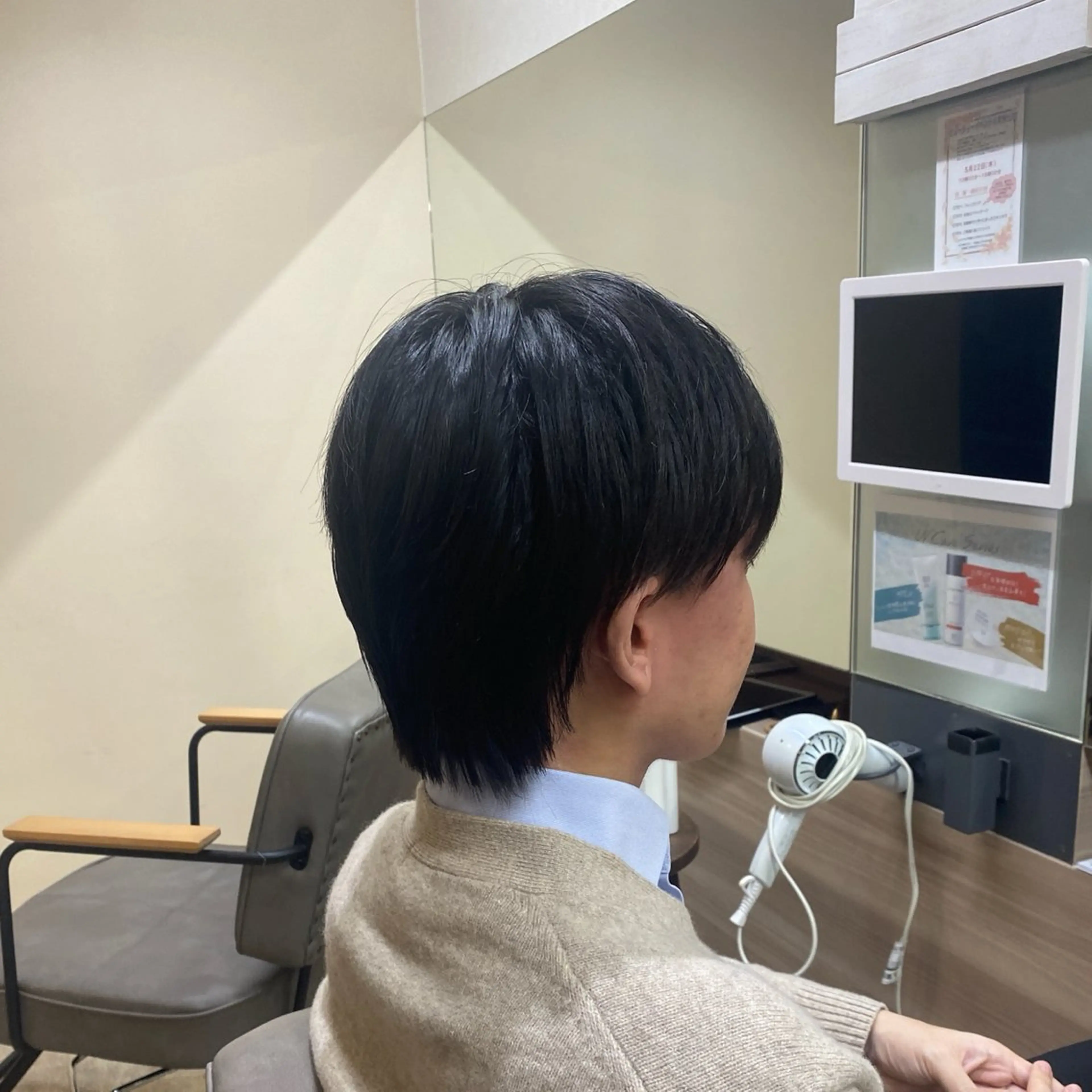 メンズ rina/ レディースカットのヘアスタイル