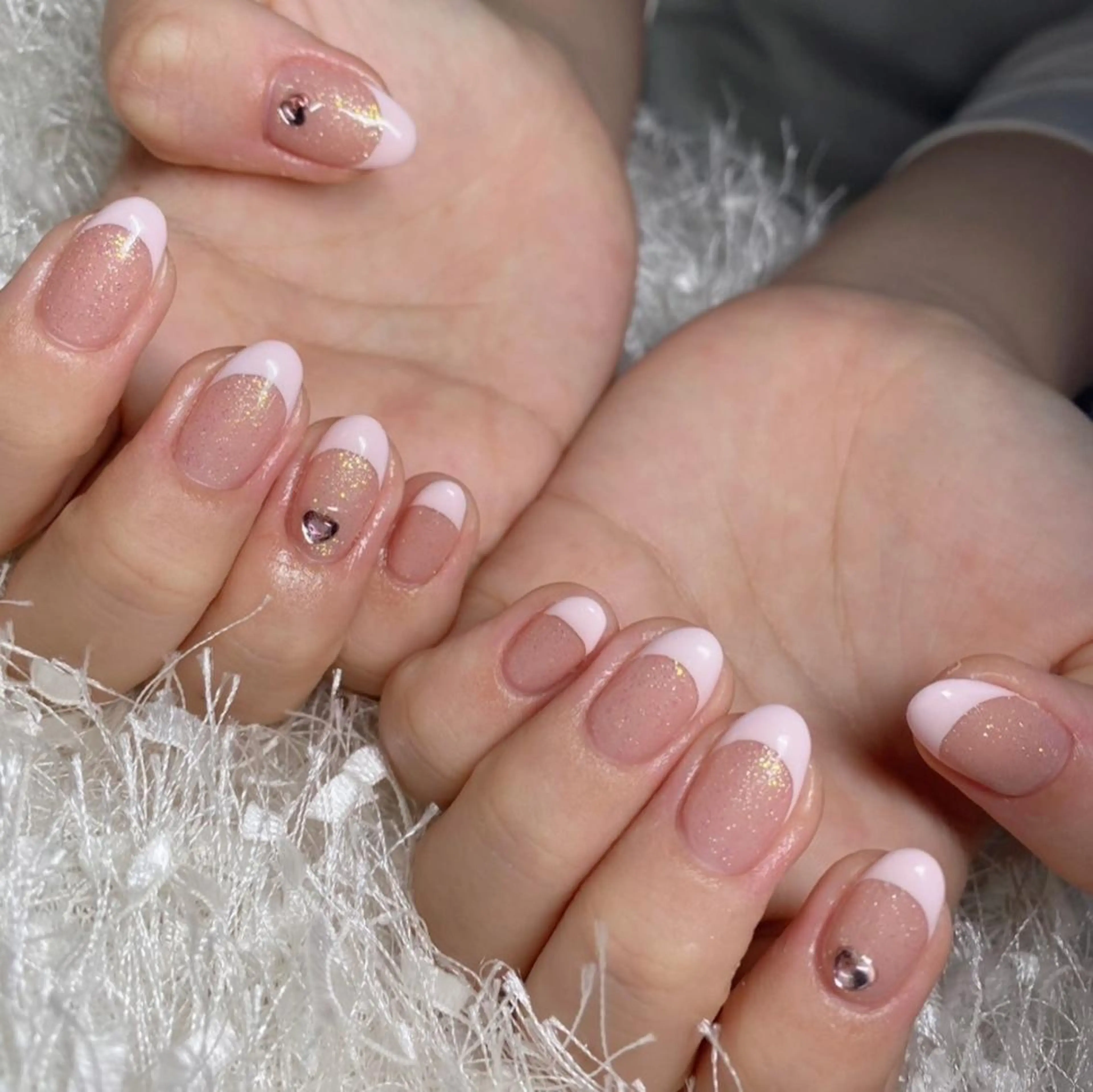 ネイル 長さ出し フレンチネイル ジェルネイル グラデーション 韓国ネイル ハンドネイル Nail&eye Belire 新宿のネイルデザイン