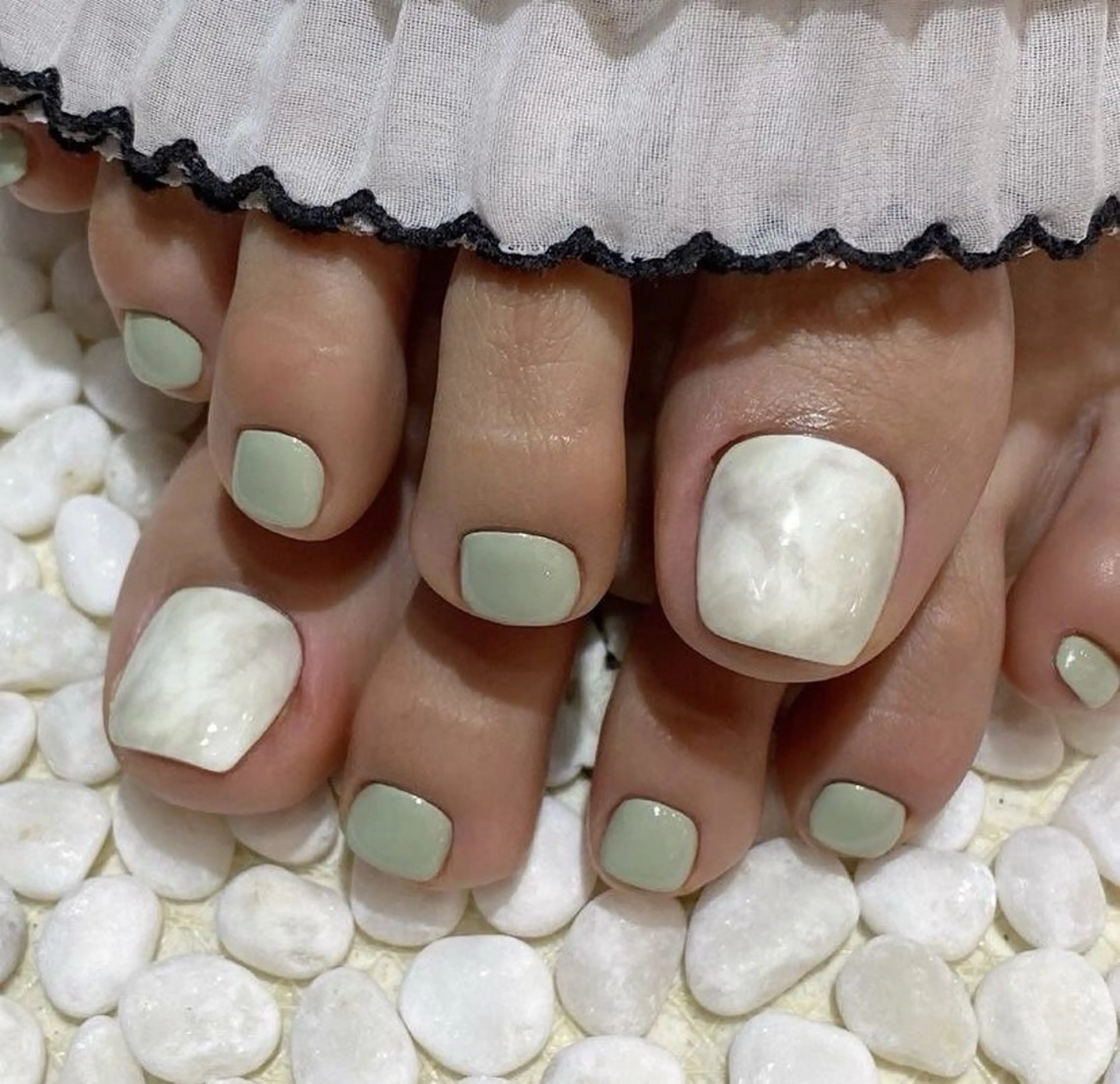 ネイル 韓国ネイル 持ち込み ニュアンスネイル ネイルチップ 冬ネイル RINN ANA.CHUOのネイルデザイン