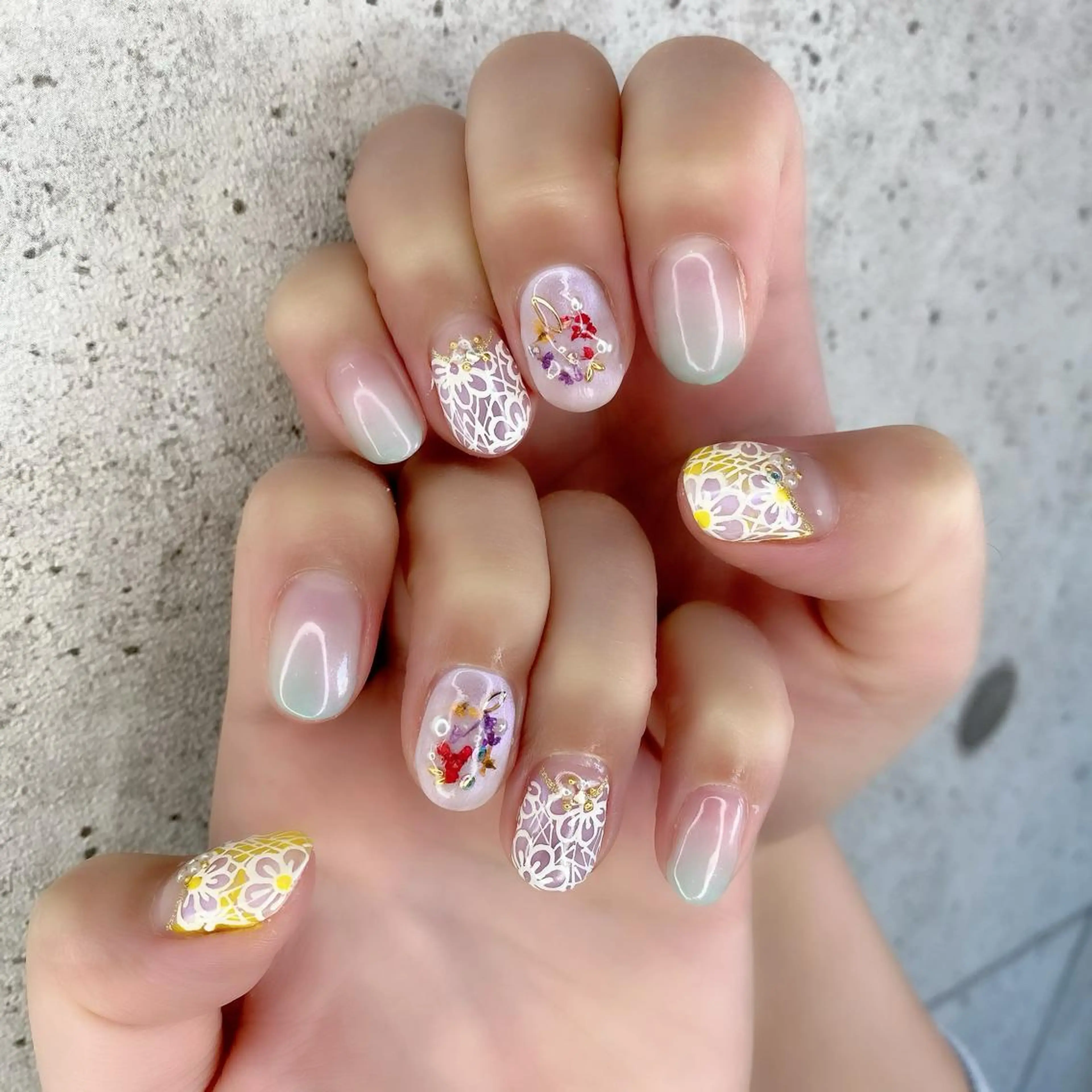 ミディアム カラー パーマ ヘアアレンジ メンズ キッズ ネイル マツエク・マツパ ハンドネイル Salon Ｋのネイルデザイン